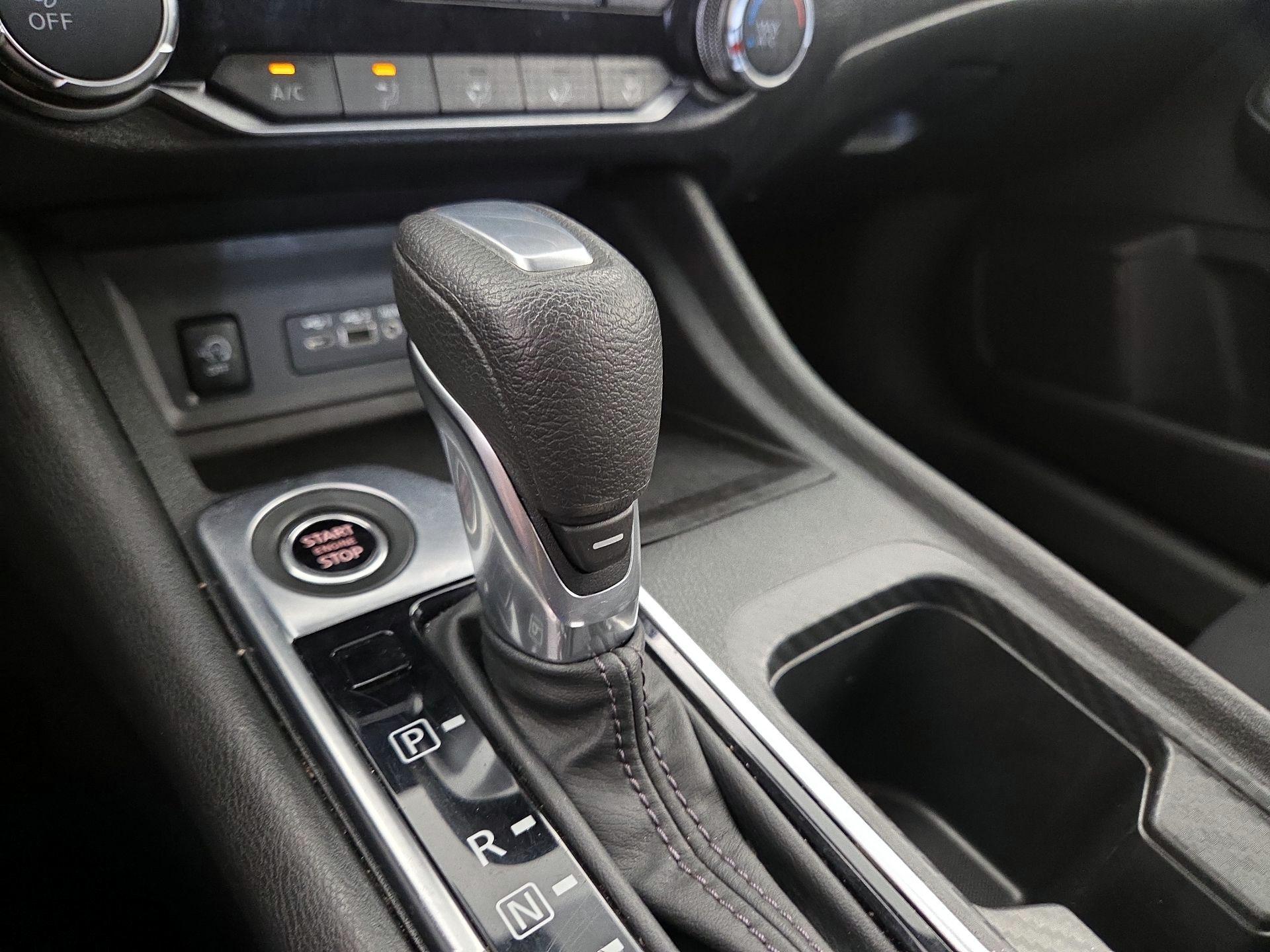 Thumbnail: 2025 Nissan Sentra - 17