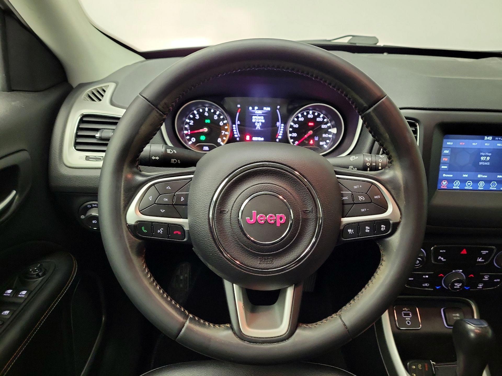 Thumbnail: 2020 Jeep Compass - 10