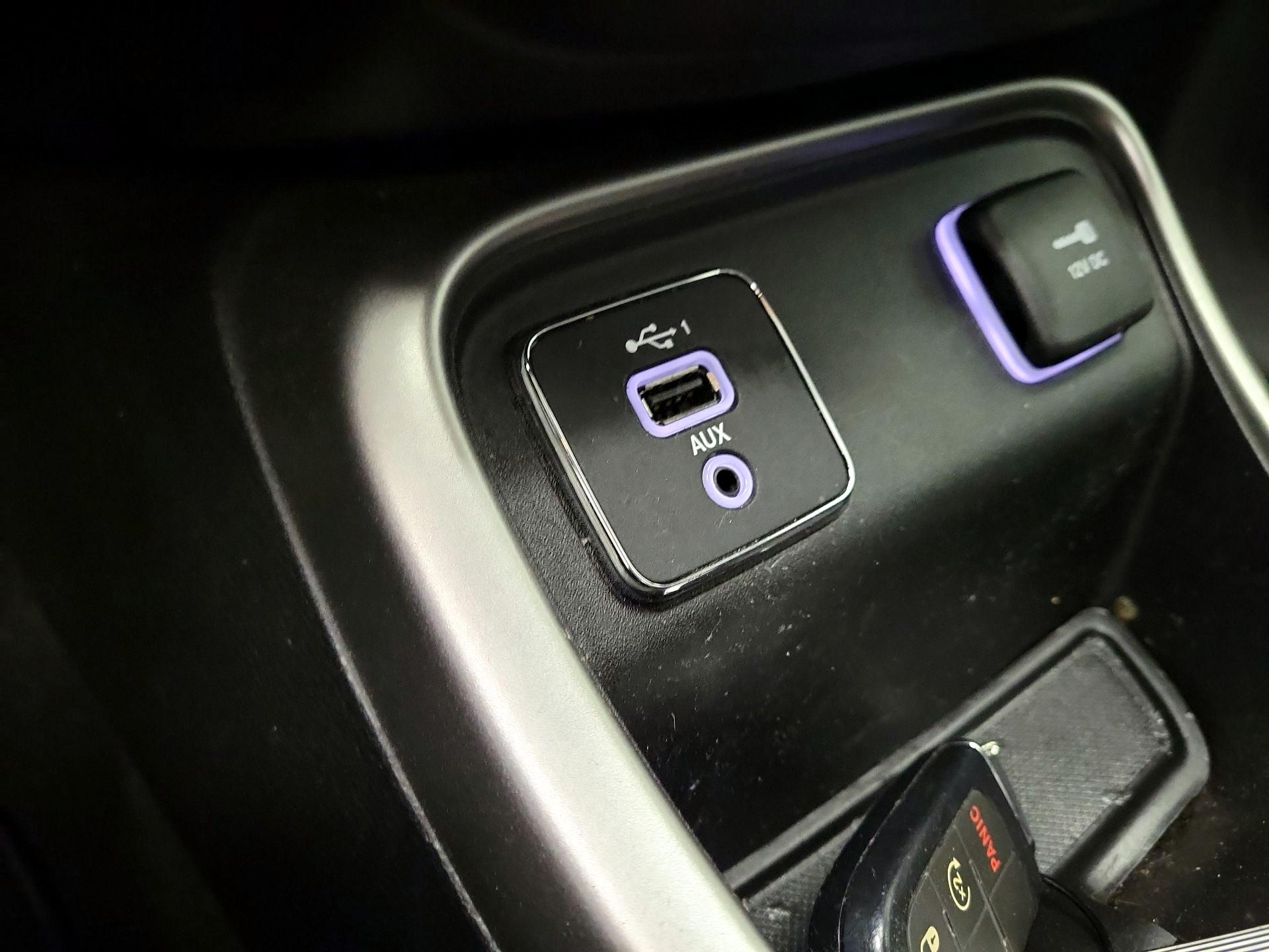 Thumbnail: 2020 Jeep Compass - 18