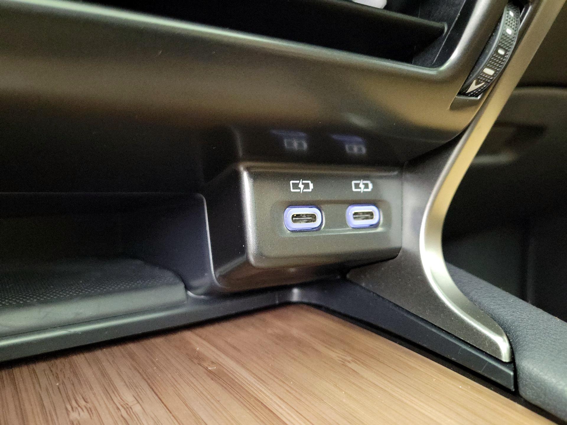 Thumbnail: 2023 Lexus RX - 18