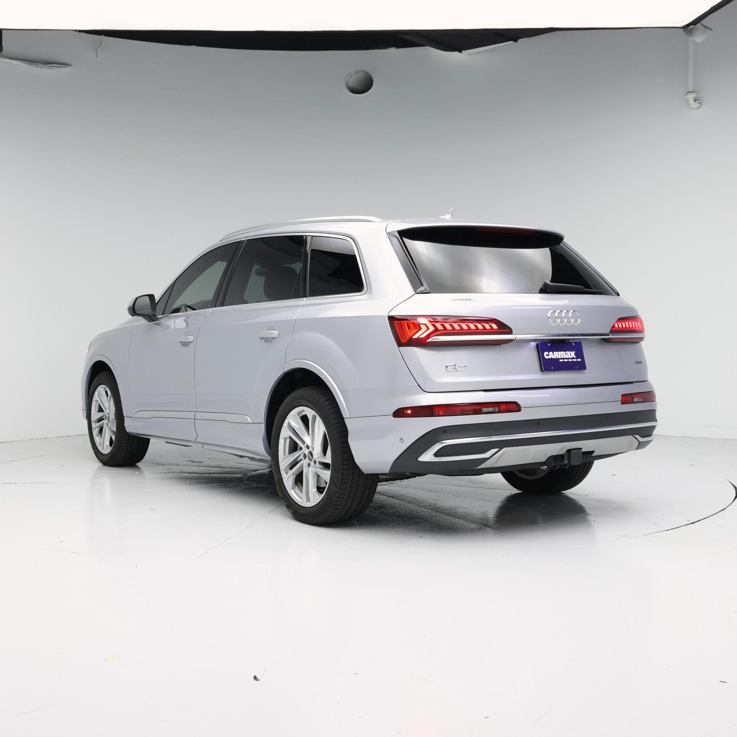 Thumbnail: 2021 Audi Q7 - 2
