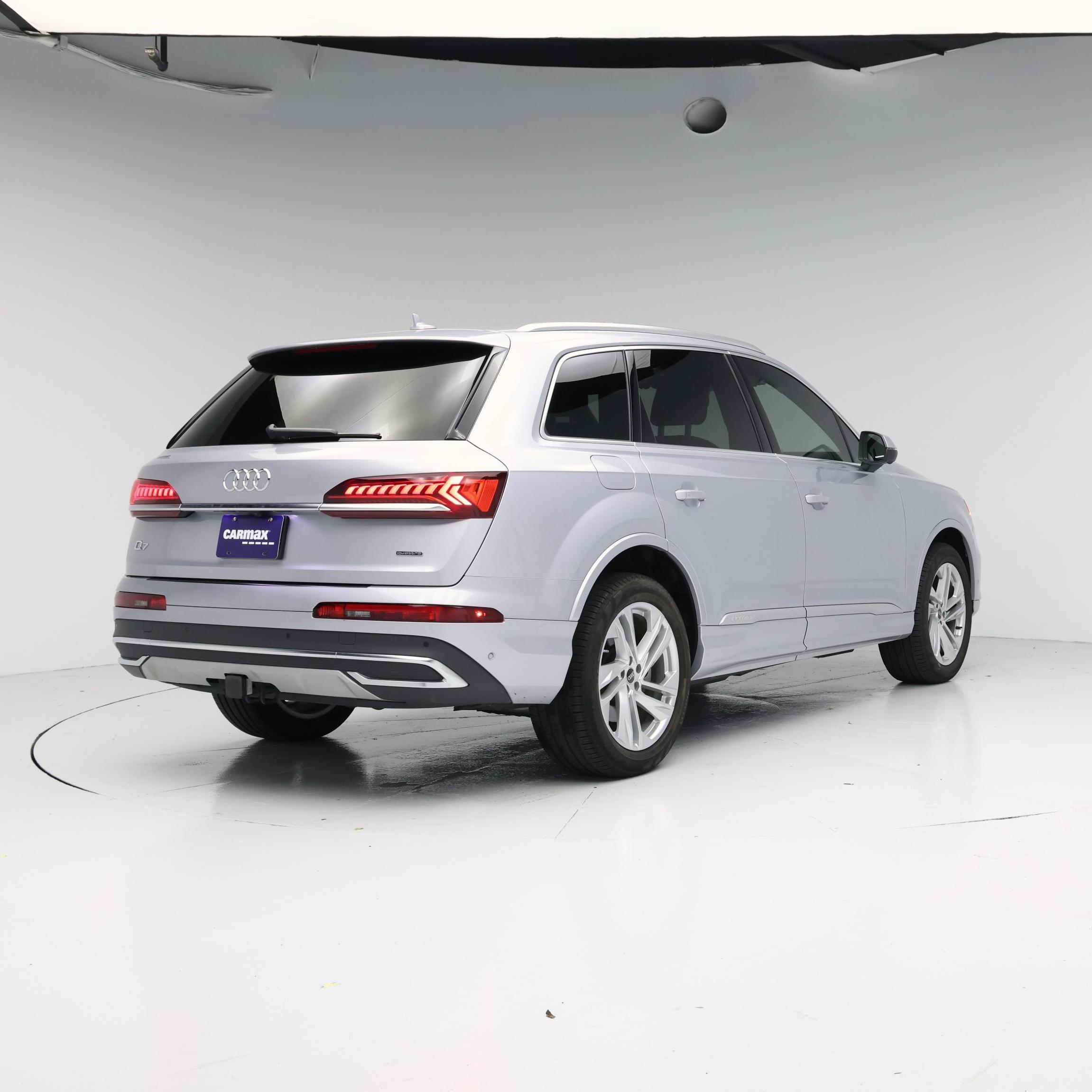 Thumbnail: 2021 Audi Q7 - 8