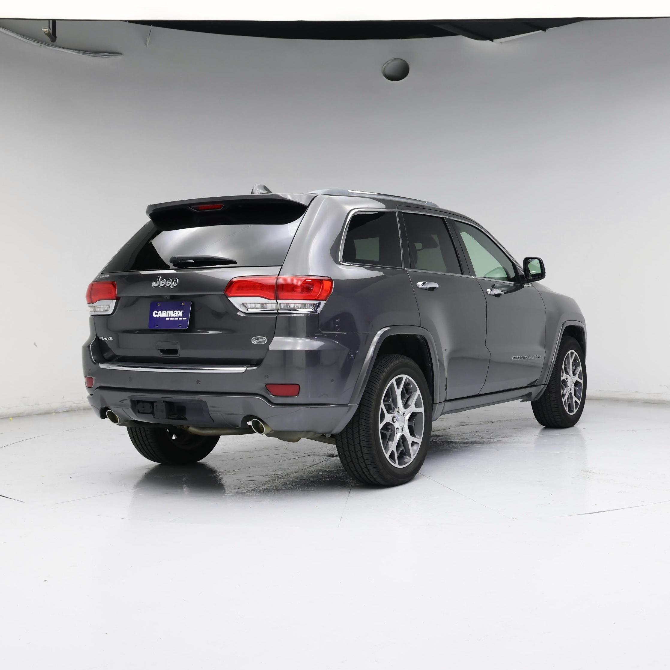 Thumbnail: 2019 Jeep Grand Cherokee - 8