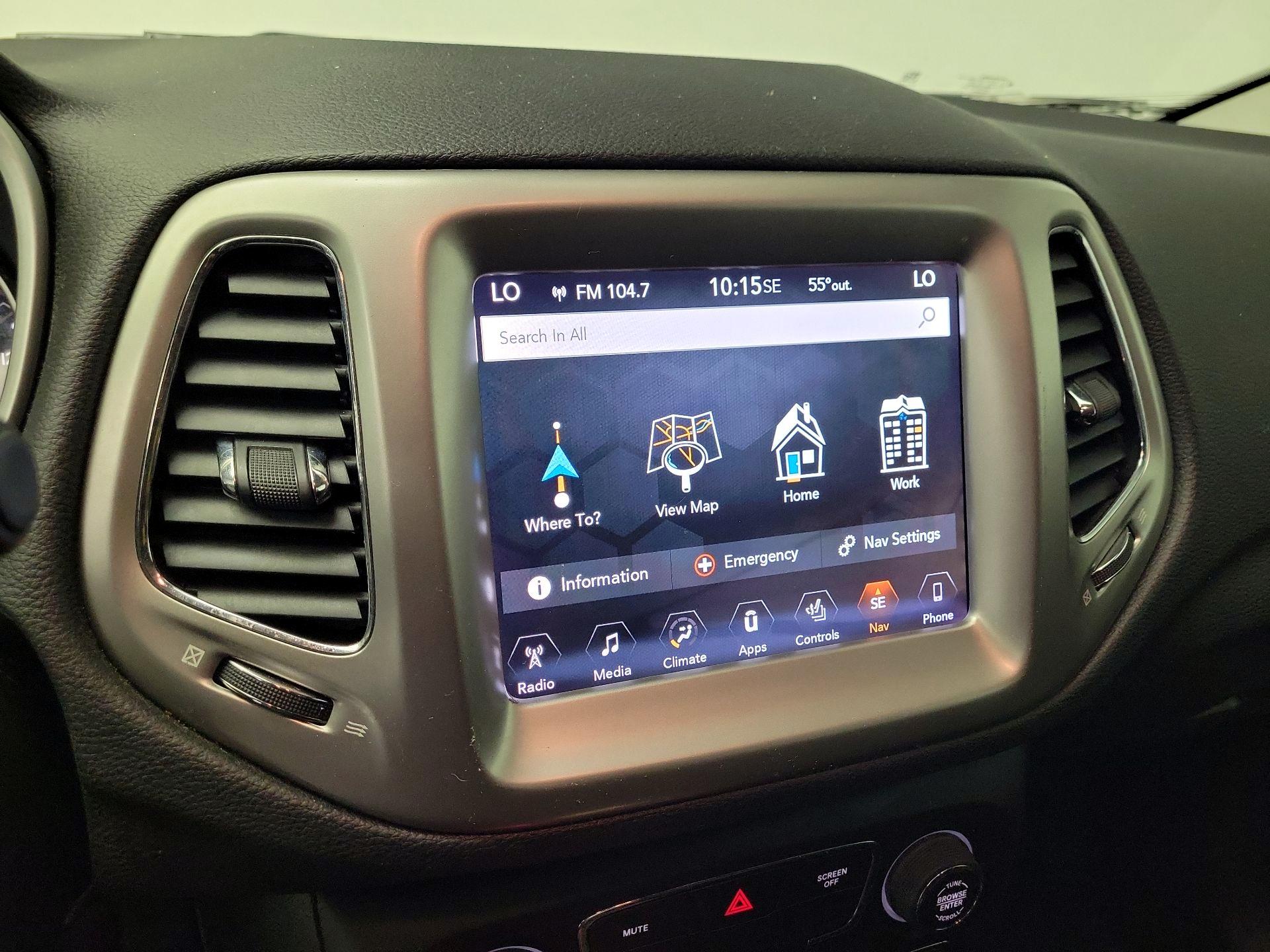 Thumbnail: 2017 Jeep Compass - 14