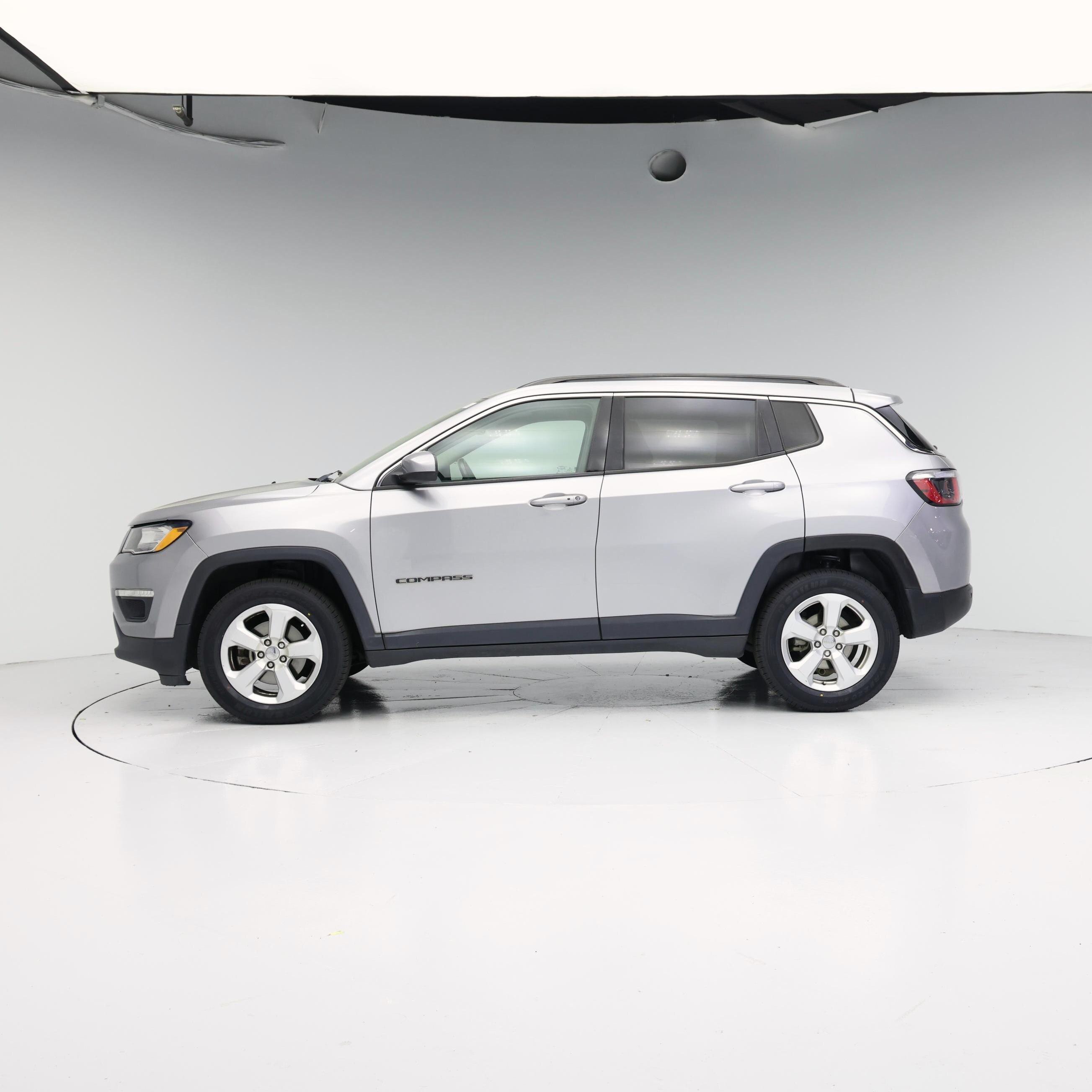 Thumbnail: 2017 Jeep Compass - 3