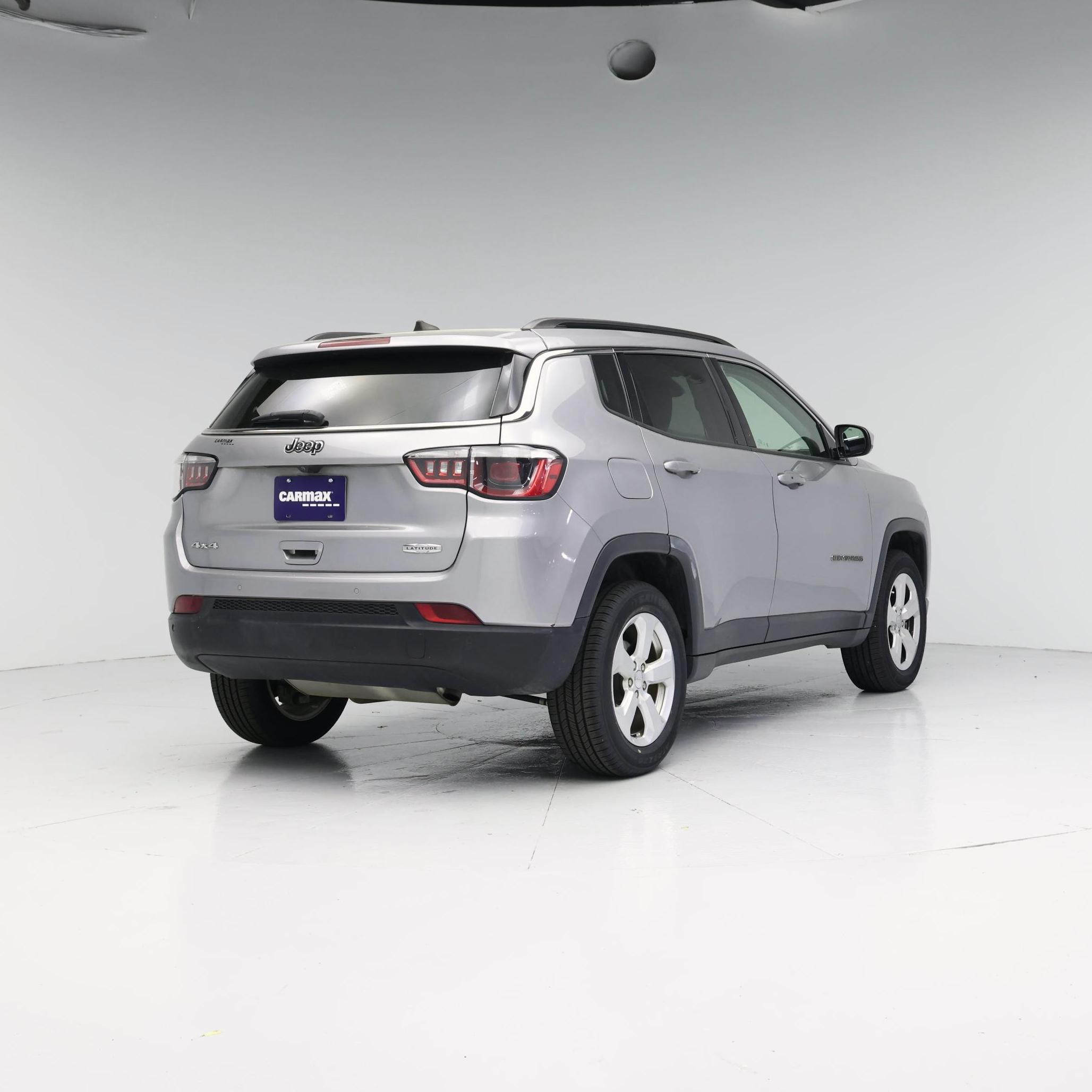 Thumbnail: 2017 Jeep Compass - 8