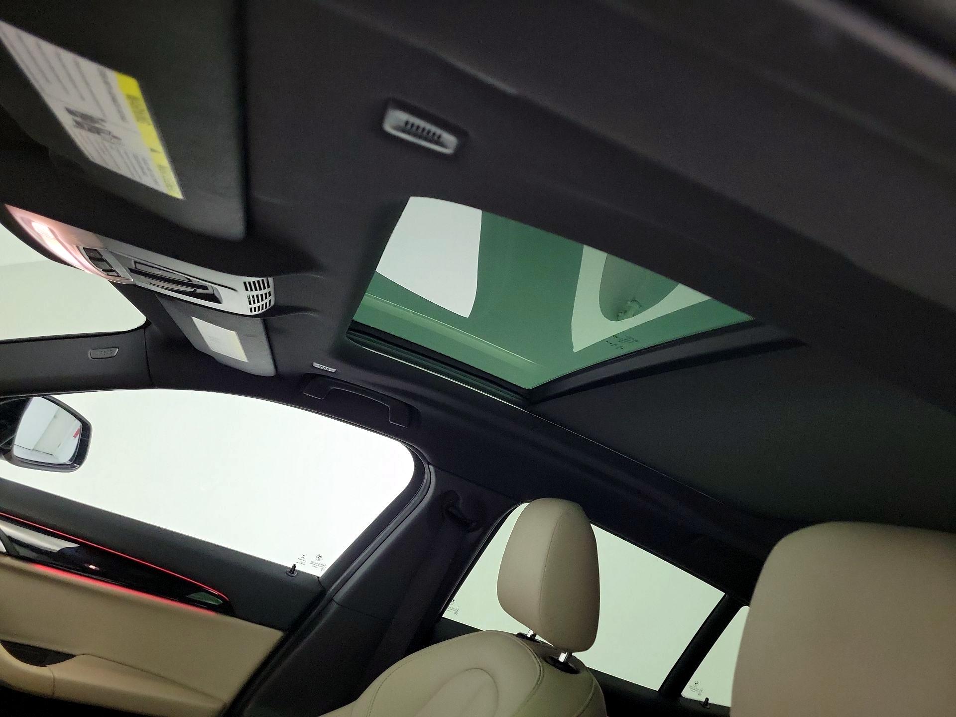 Thumbnail: 2020 BMW X2 - 20