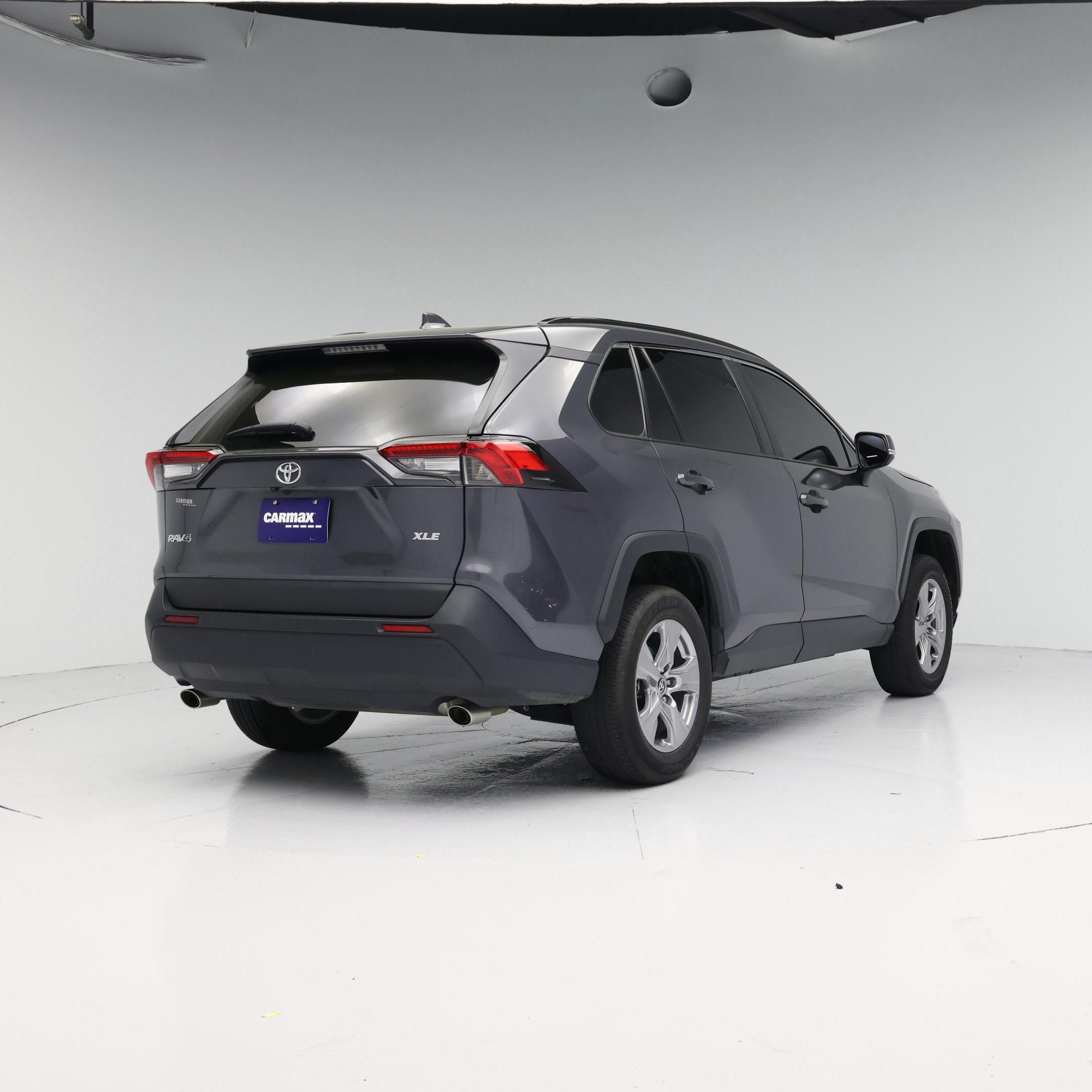 Thumbnail: 2024 Toyota RAV4 - 8