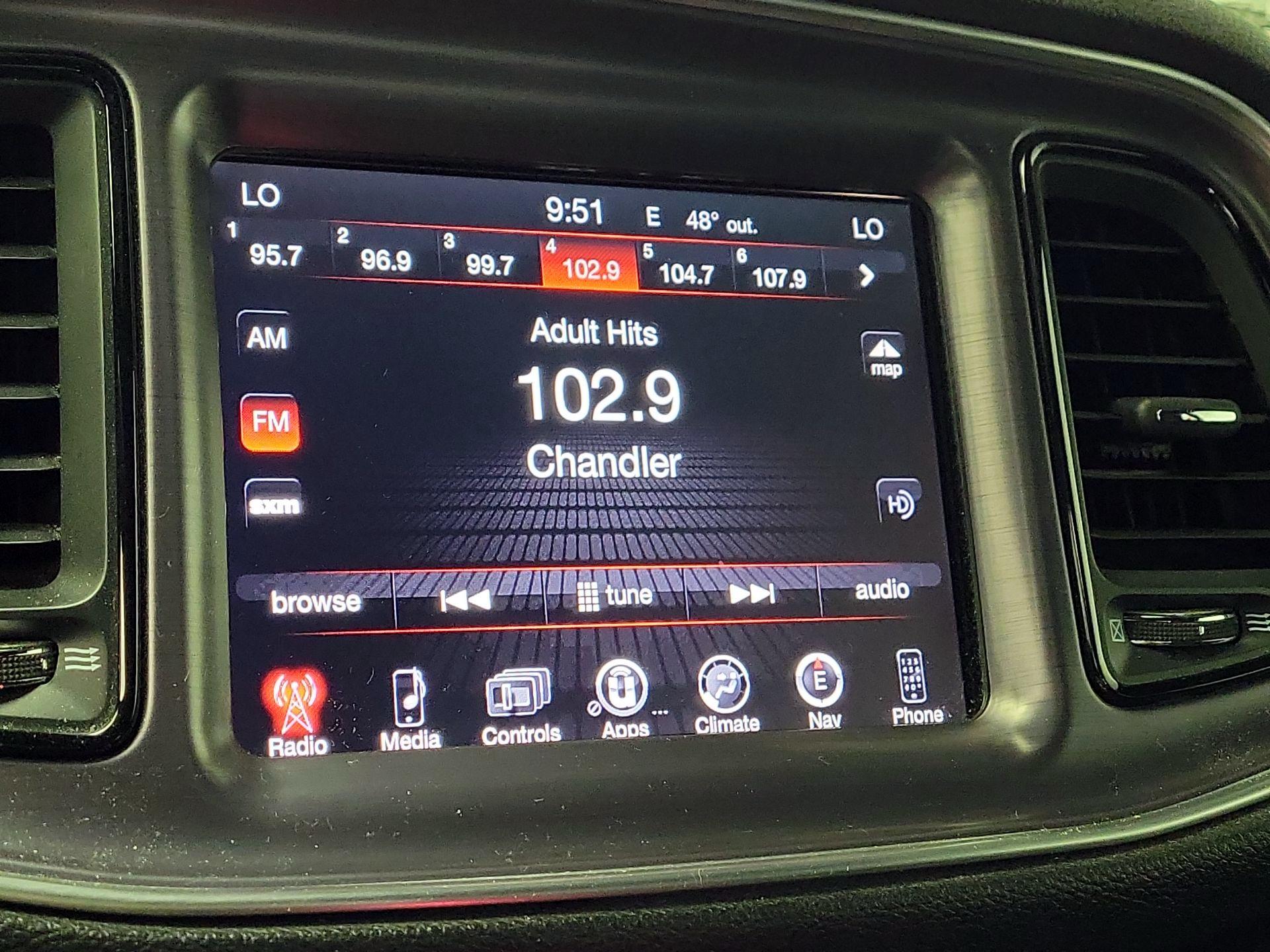 Thumbnail: 2016 Dodge Challenger - 15