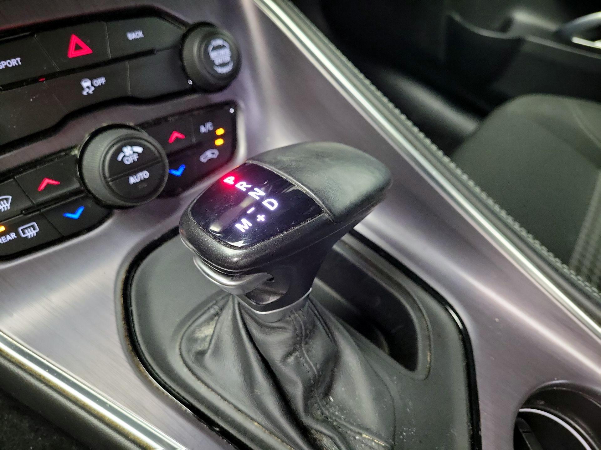 Thumbnail: 2016 Dodge Challenger - 17