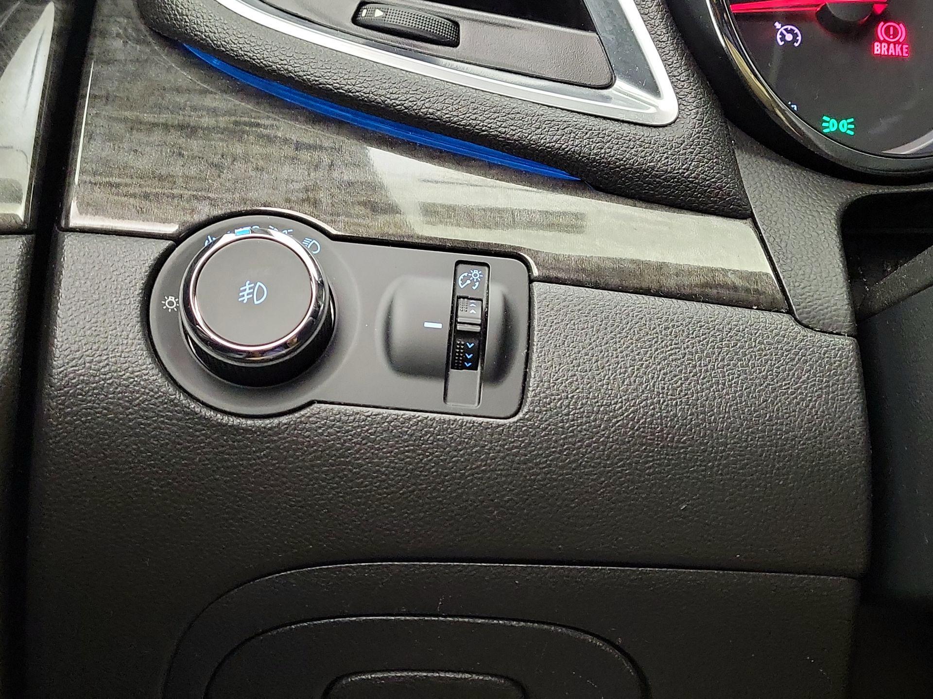 Thumbnail: 2016 Buick Encore - 13