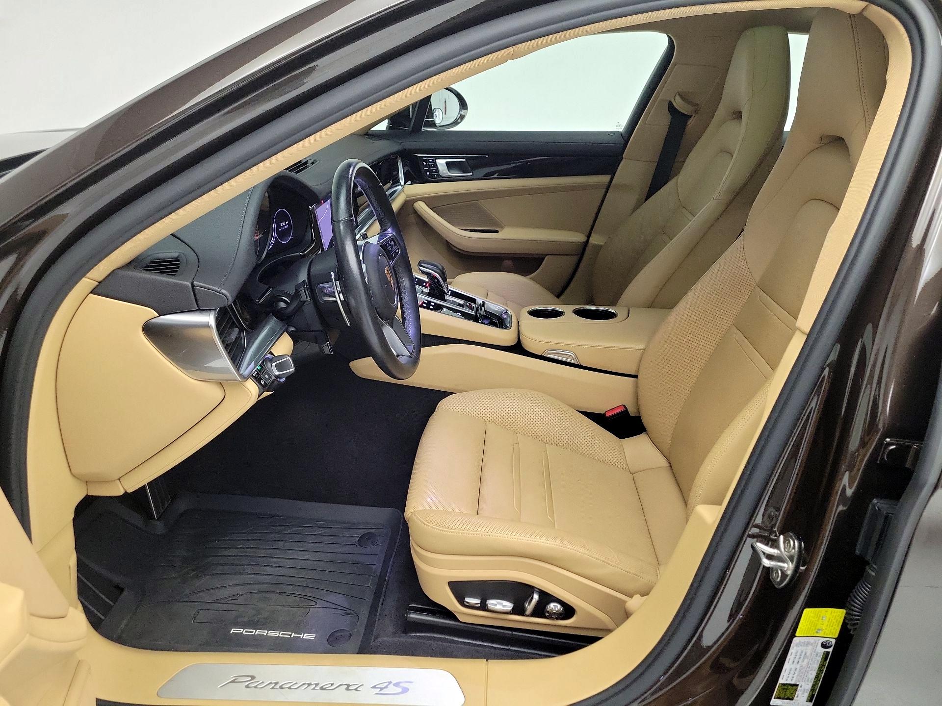 Thumbnail: 2018 Porsche Panamera - 11