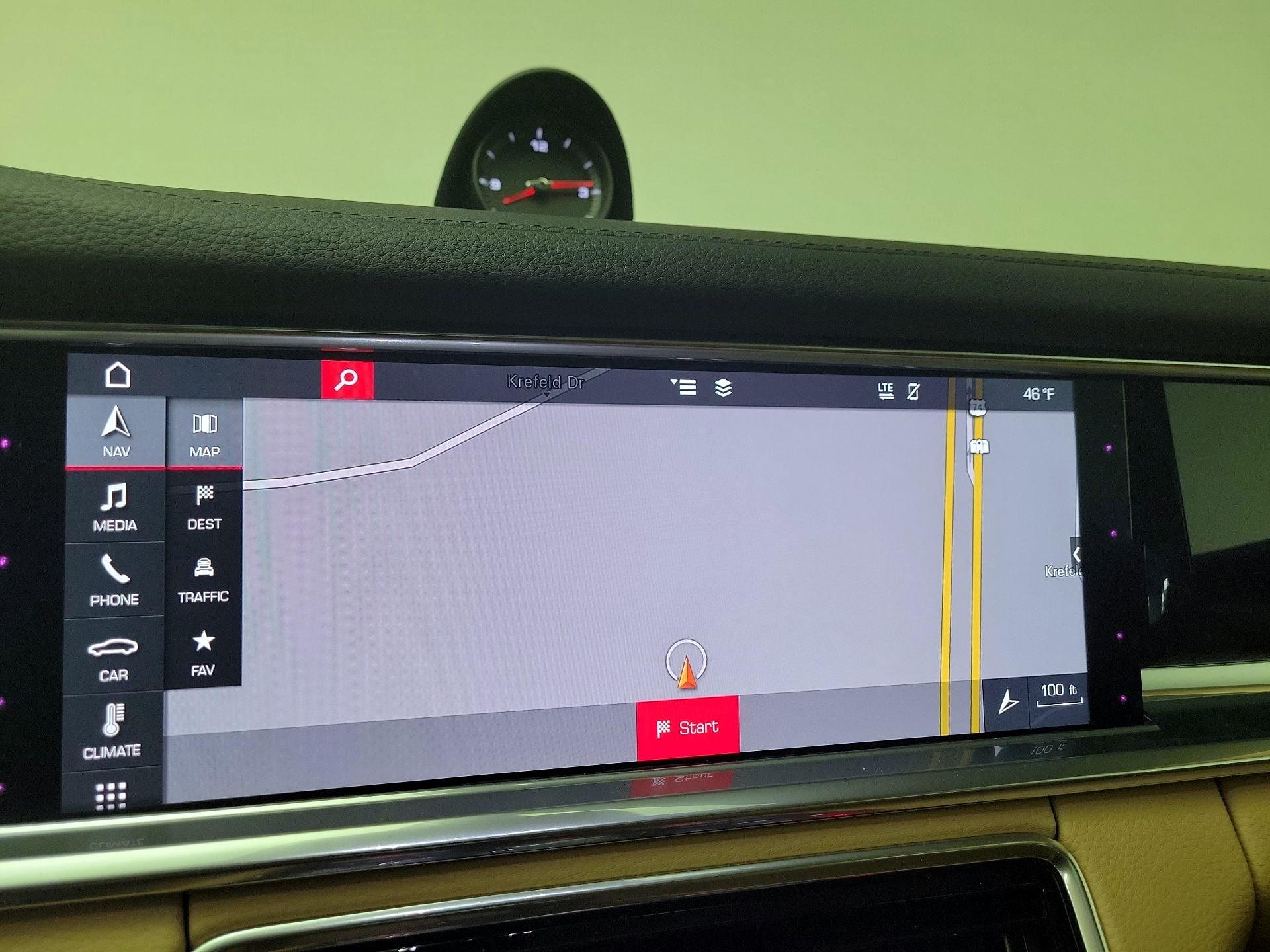 Thumbnail: 2018 Porsche Panamera - 14