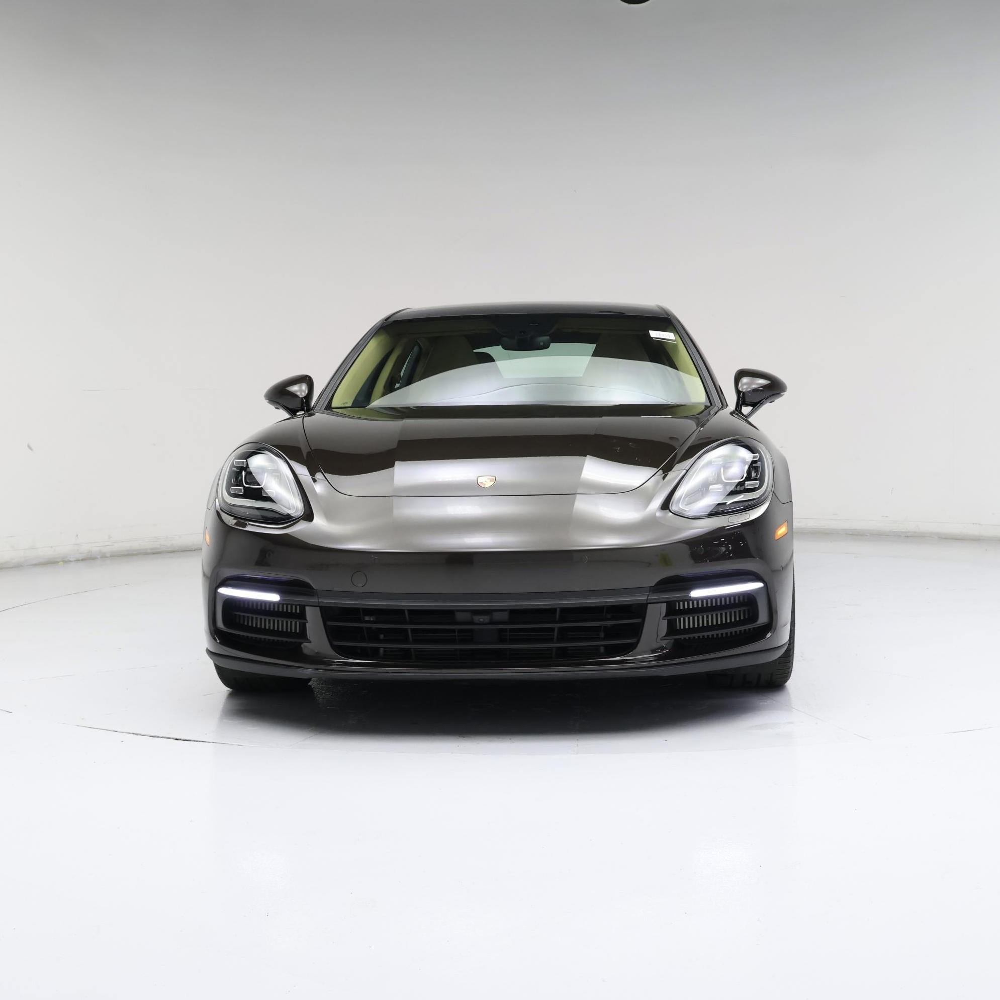 Thumbnail: 2018 Porsche Panamera - 5