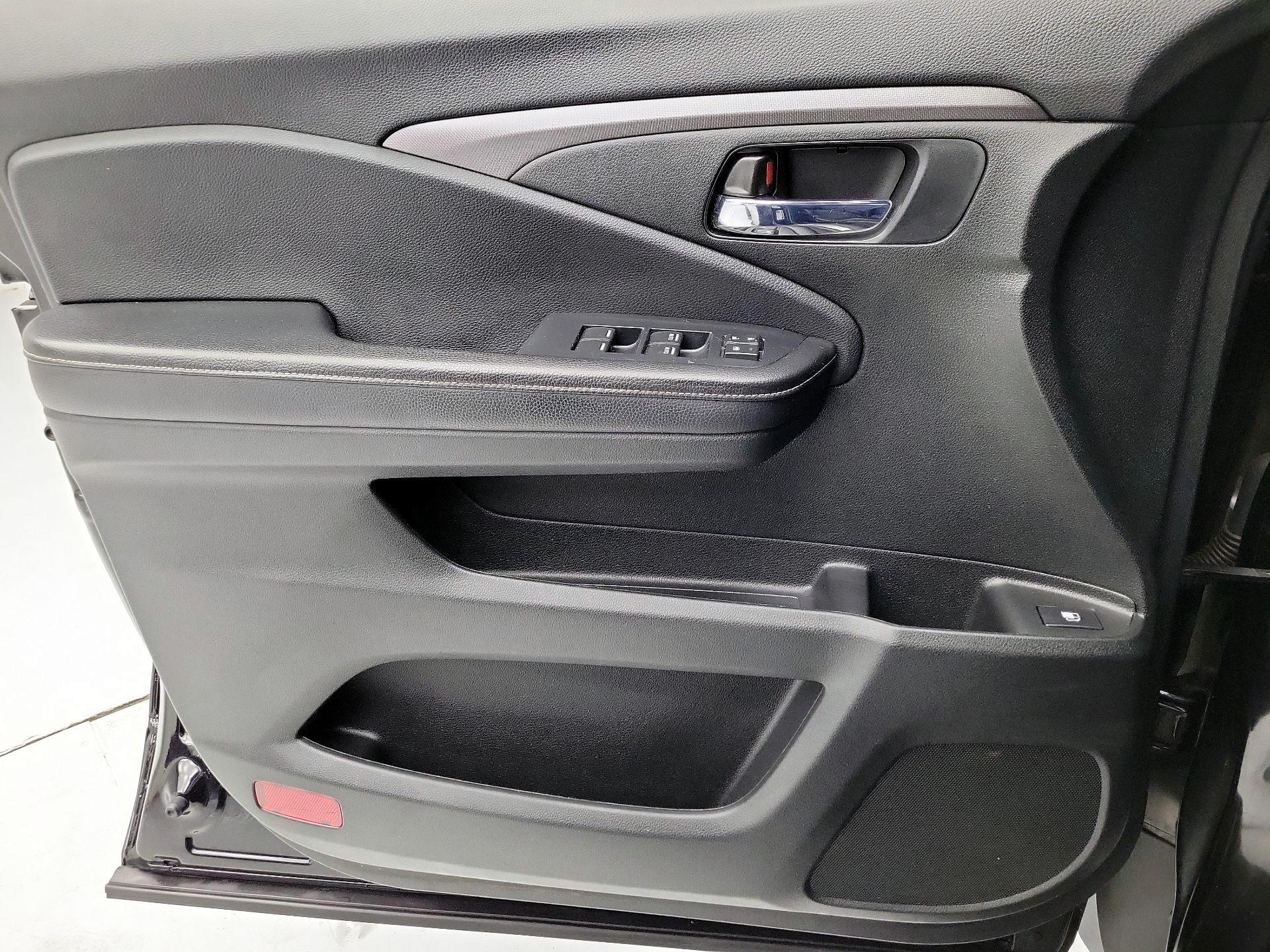 Thumbnail: 2021 Honda Ridgeline - 12