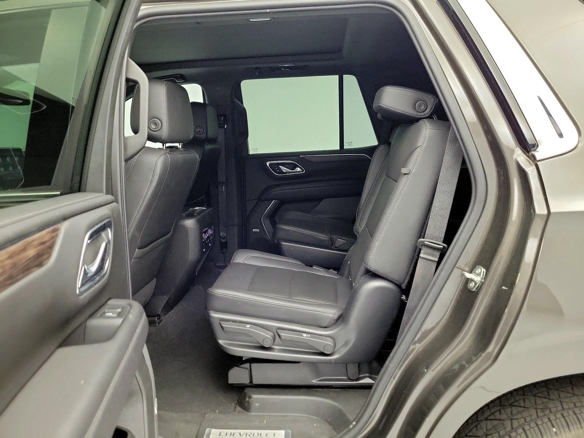 Thumbnail: 2021 Chevrolet Tahoe - 20