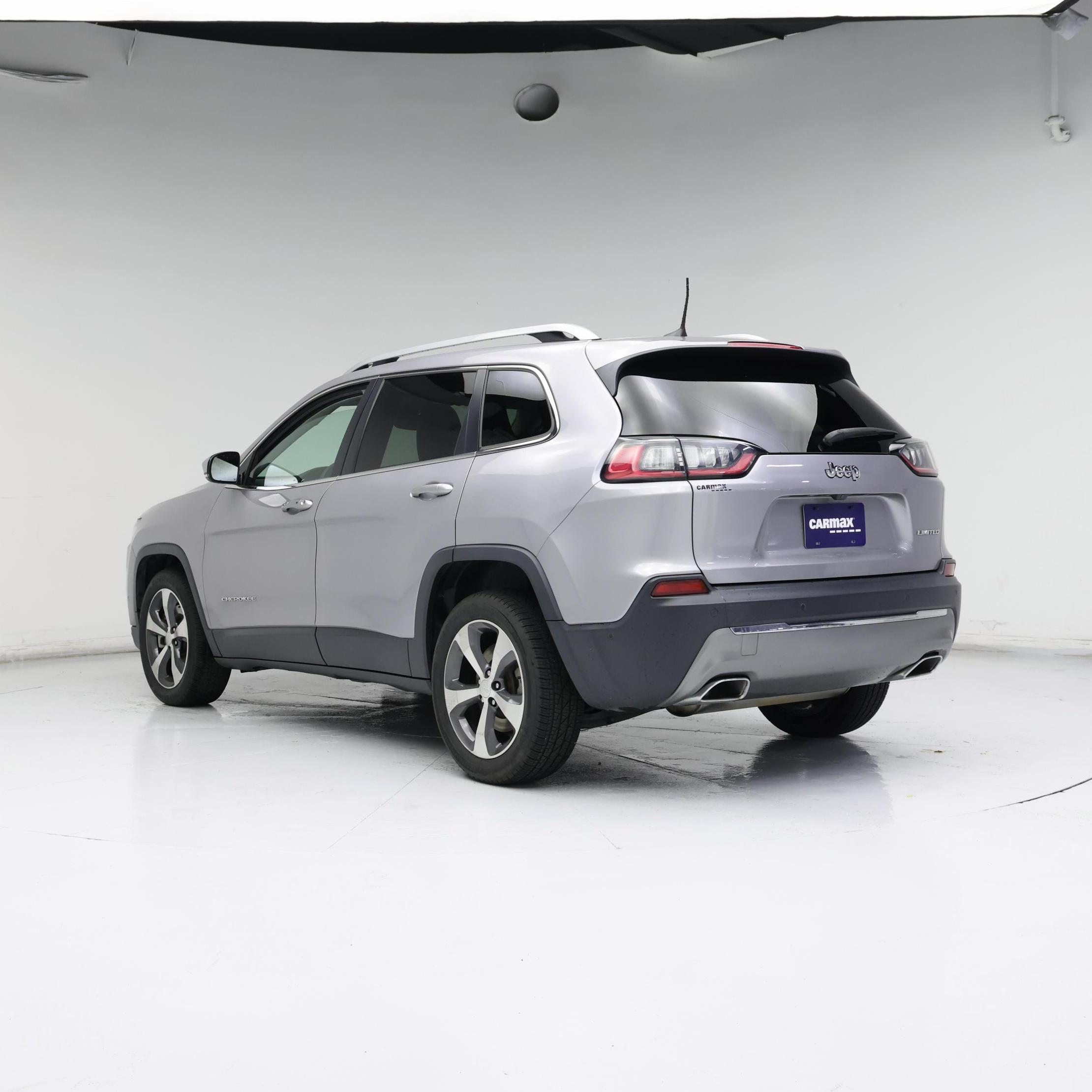 Thumbnail: 2019 Jeep Cherokee - 2