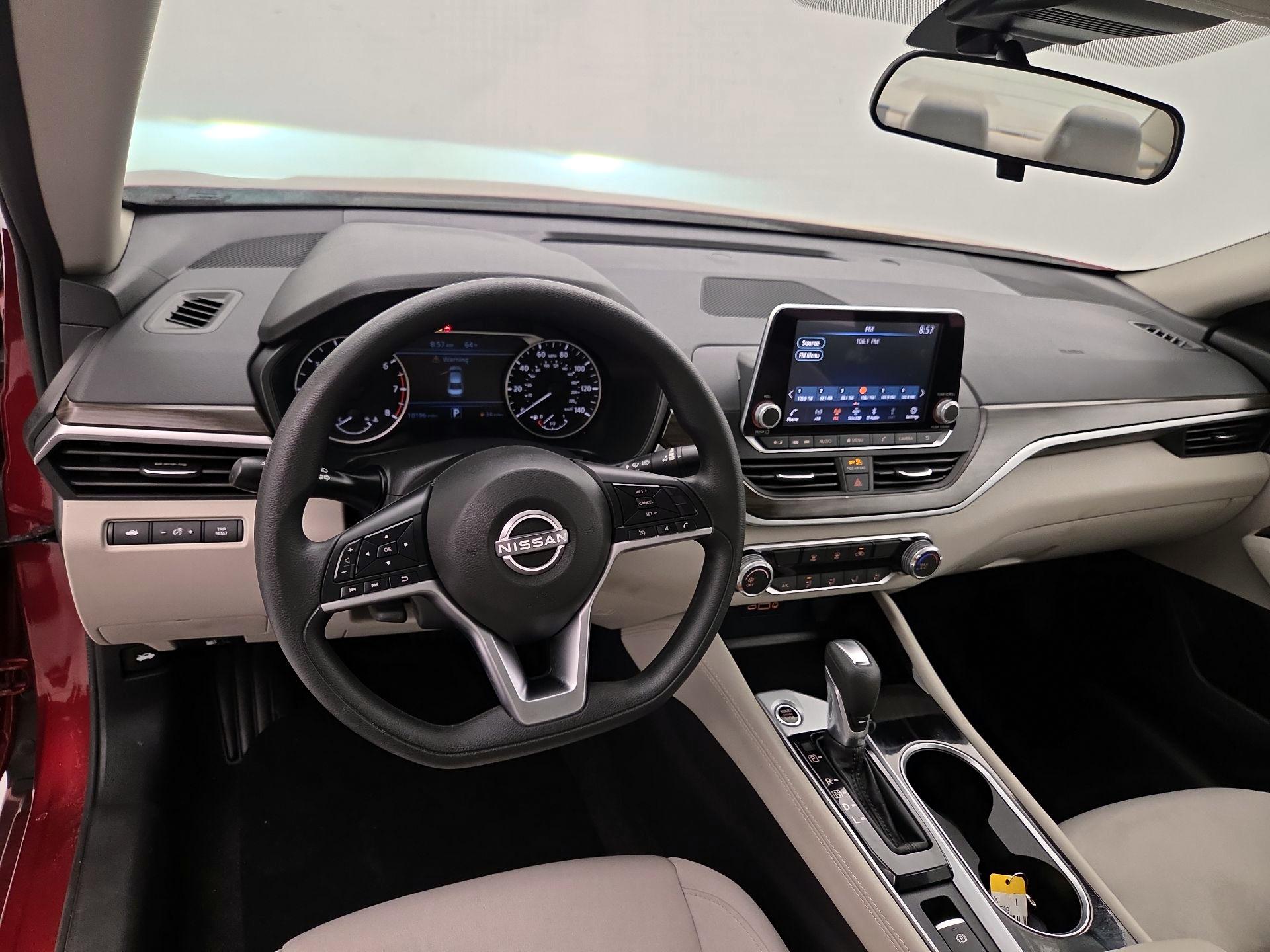 Thumbnail: 2023 Nissan Altima - 9