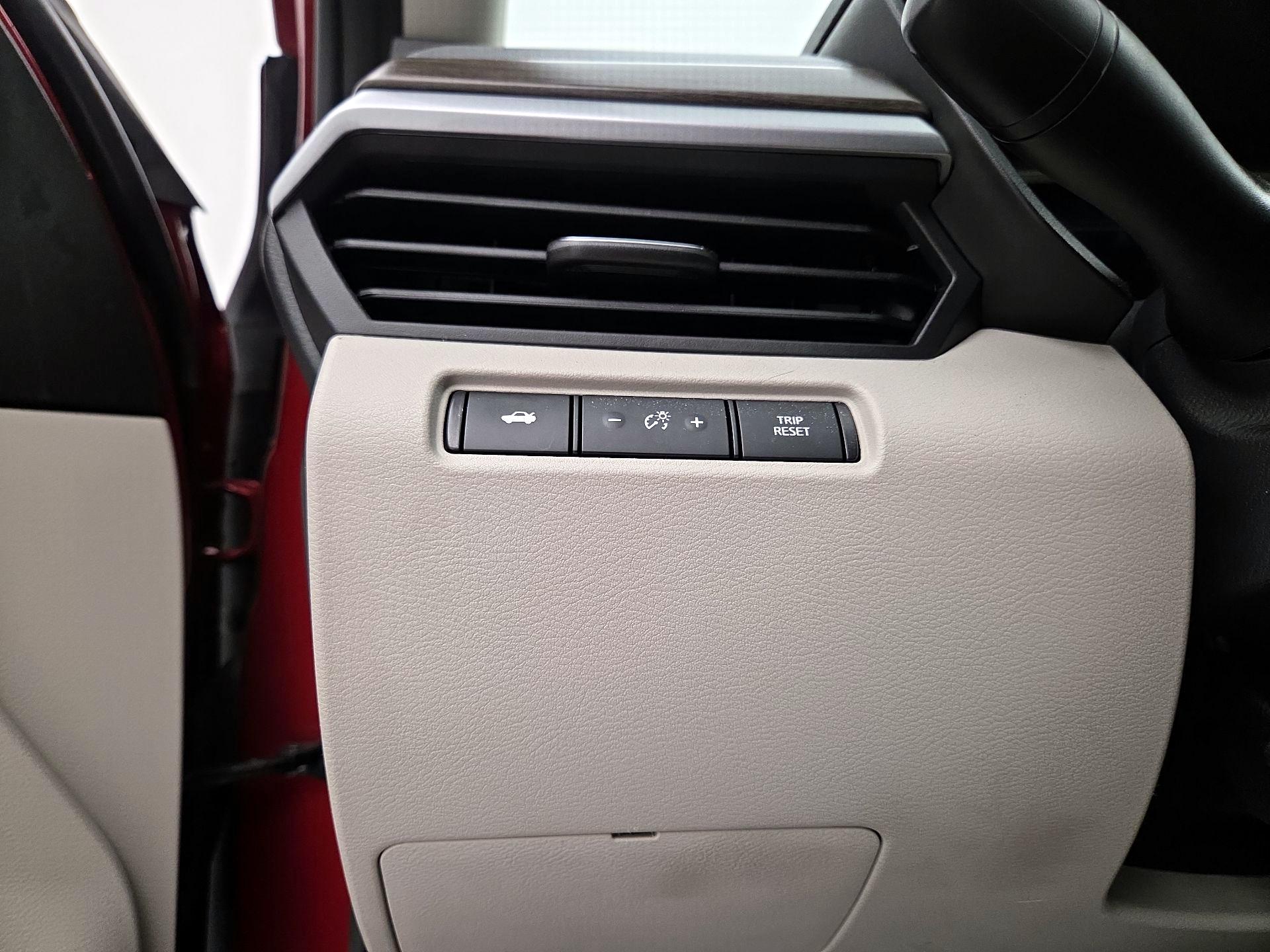 Thumbnail: 2023 Nissan Altima - 13