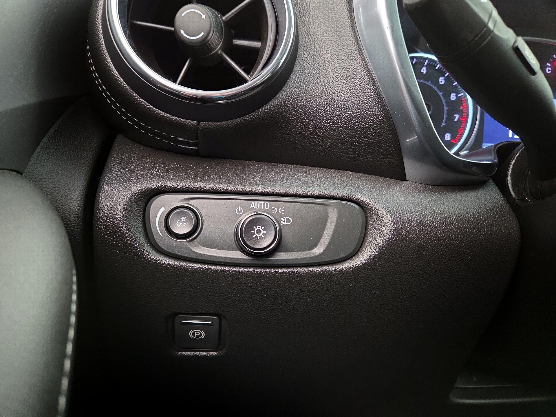 Thumbnail: 2023 Chevrolet Blazer - 13