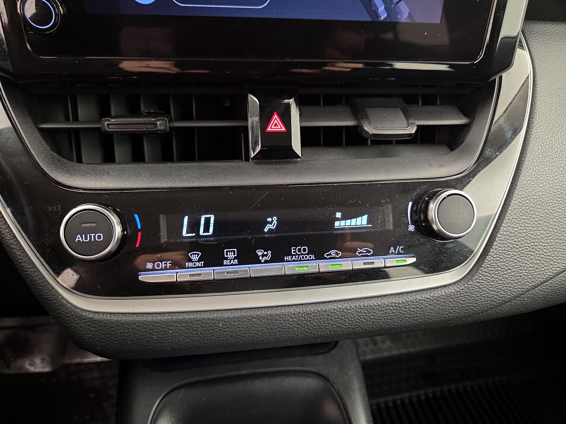 Thumbnail: 2023 Toyota Corolla - 16