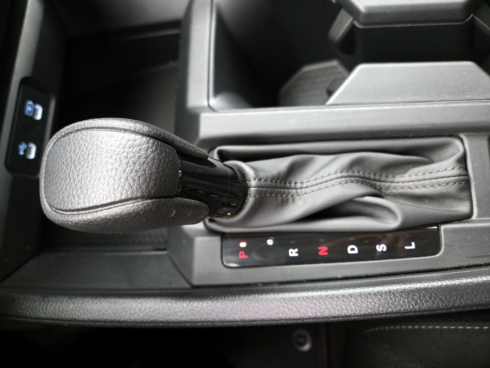 2024 Honda Accord EX - Photo 17