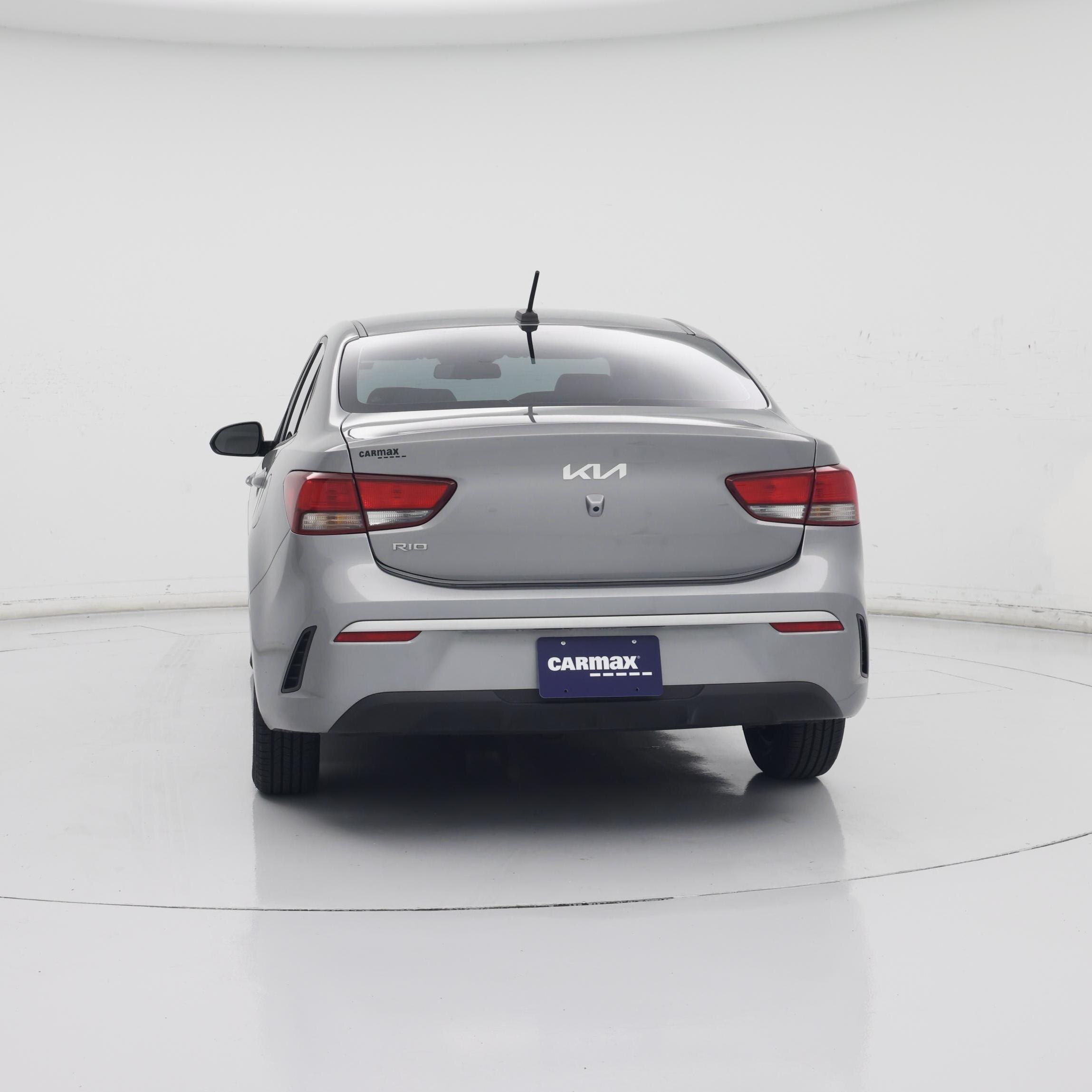 Thumbnail: 2022 Kia Rio - 6