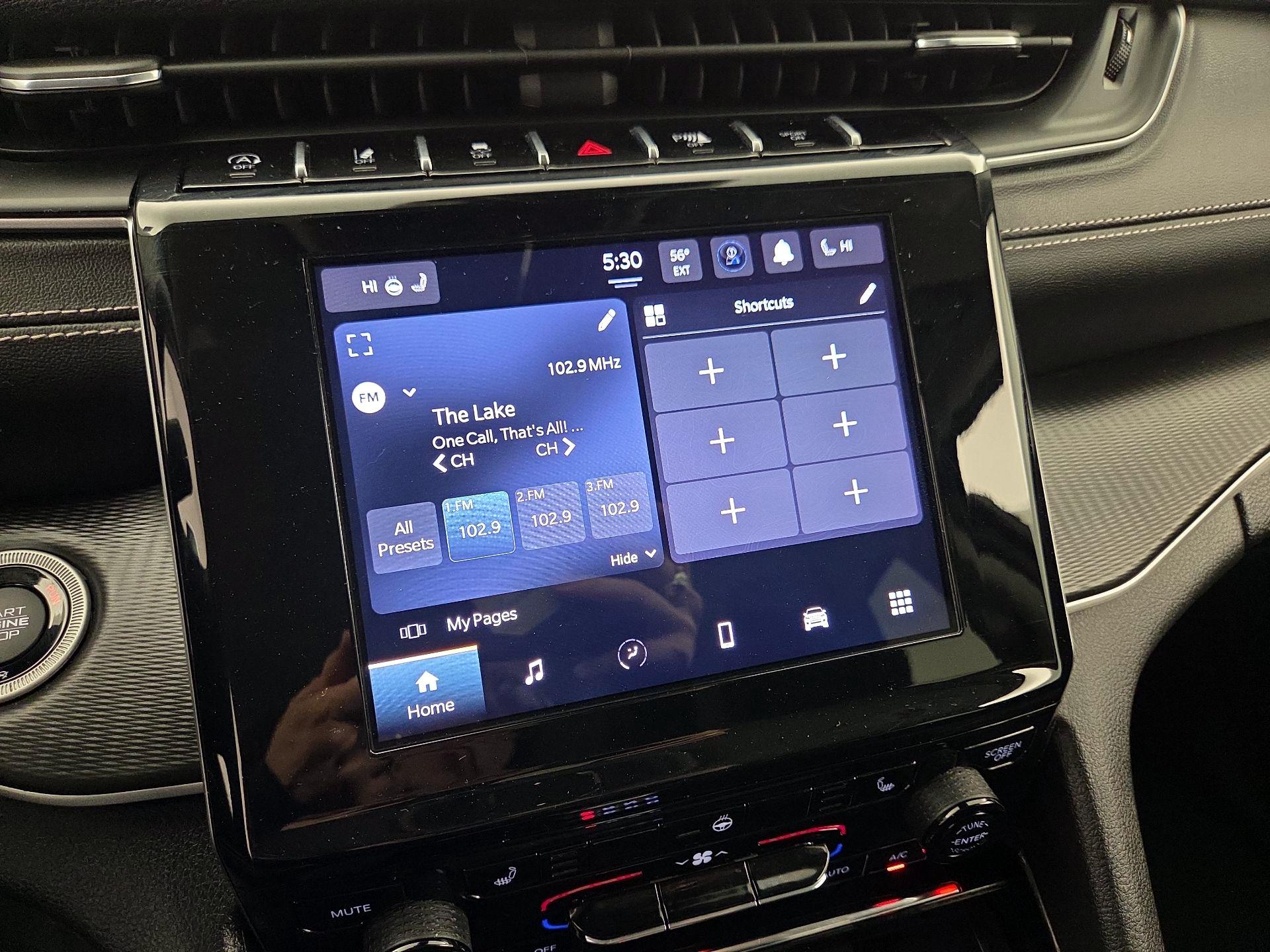 Thumbnail: 2023 Jeep Grand Cherokee - 15