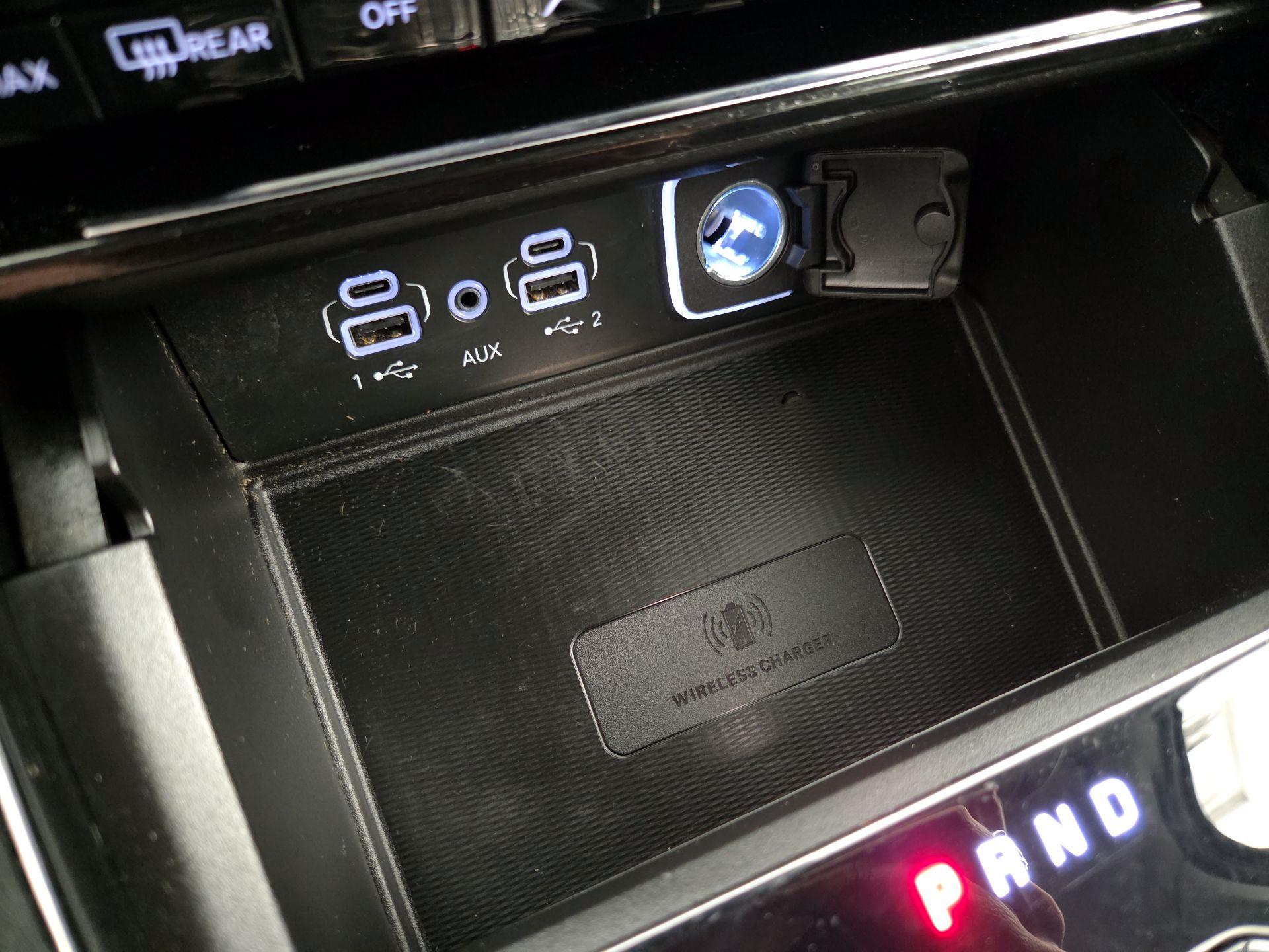 Thumbnail: 2023 Jeep Grand Cherokee - 18