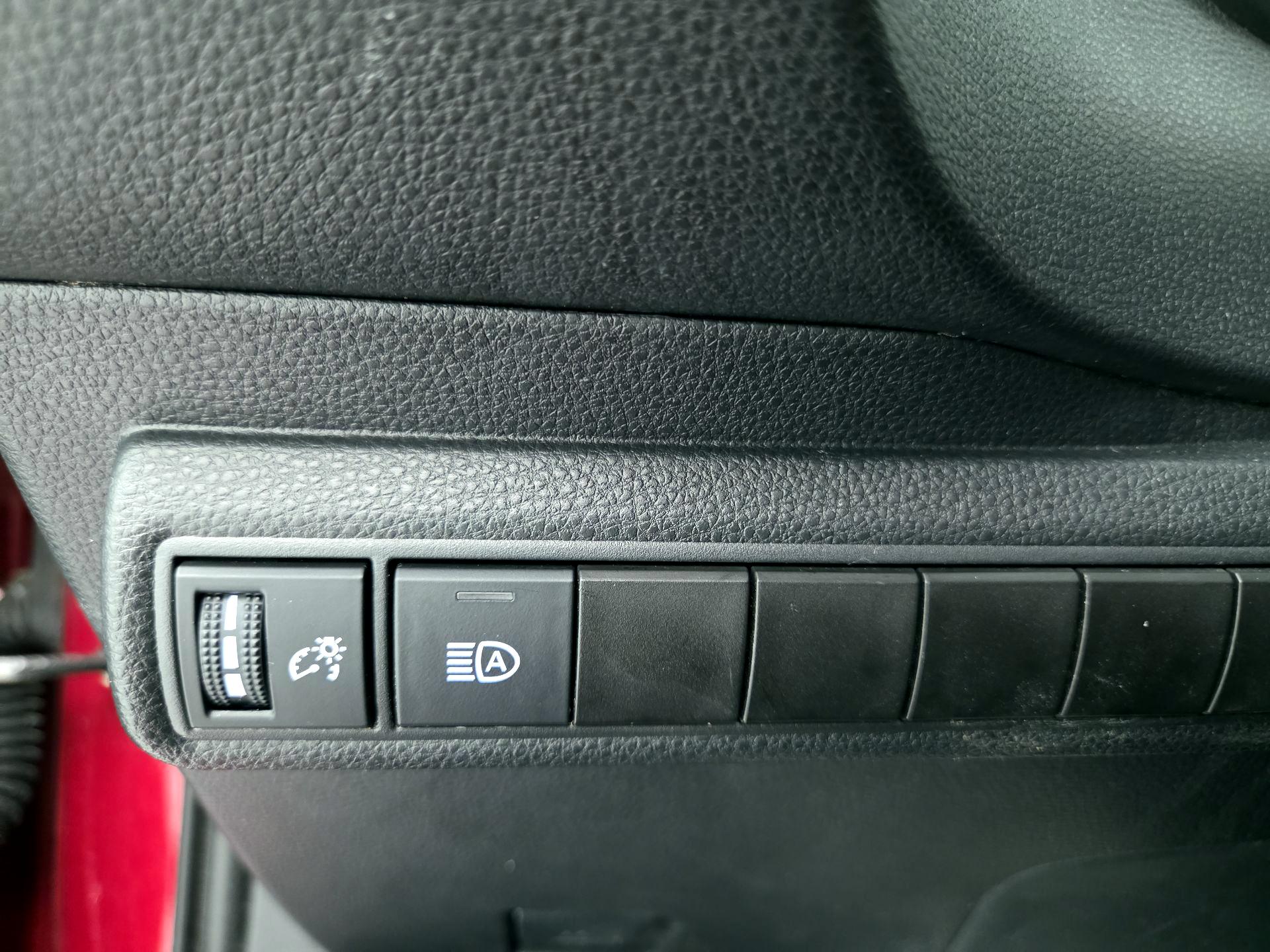 Thumbnail: 2022 Toyota Corolla - 13