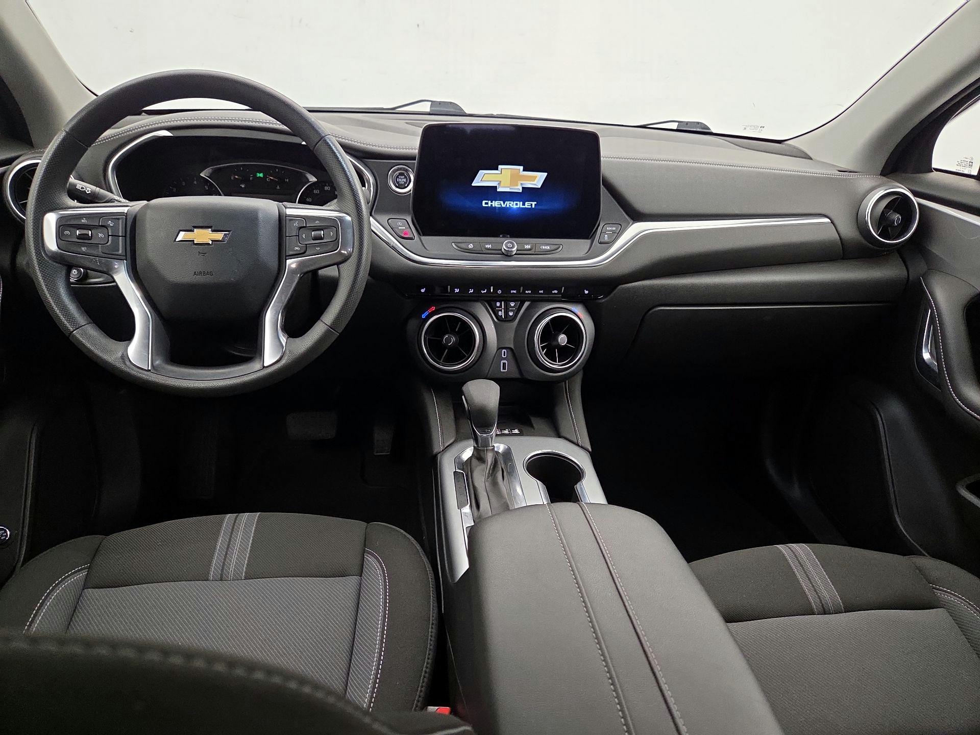 Thumbnail: 2023 Chevrolet Blazer - 9