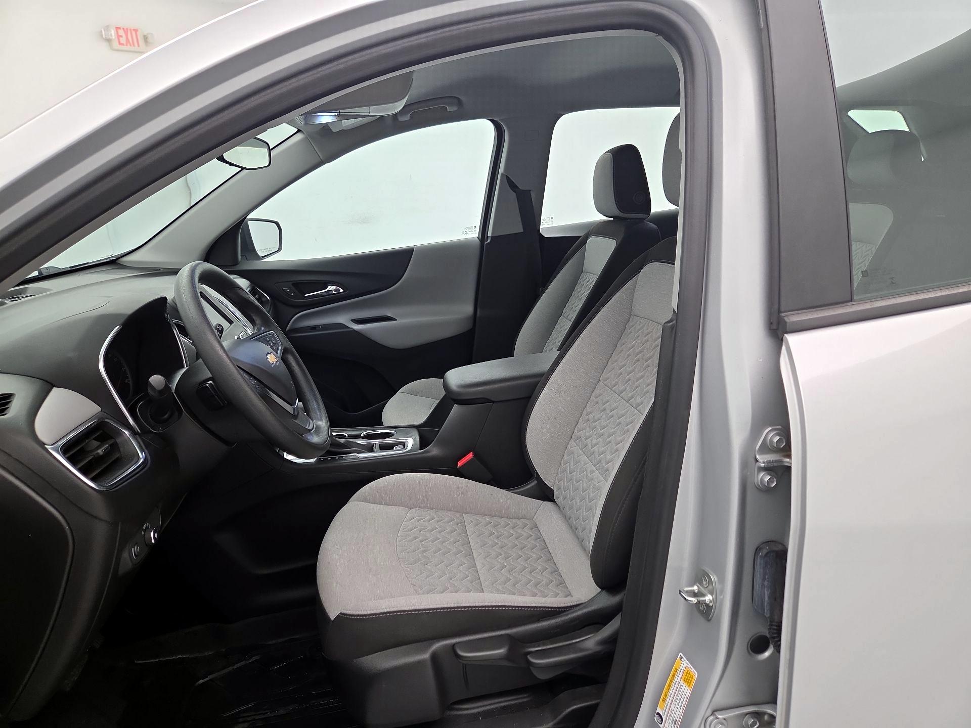 Thumbnail: 2022 Chevrolet Equinox - 11