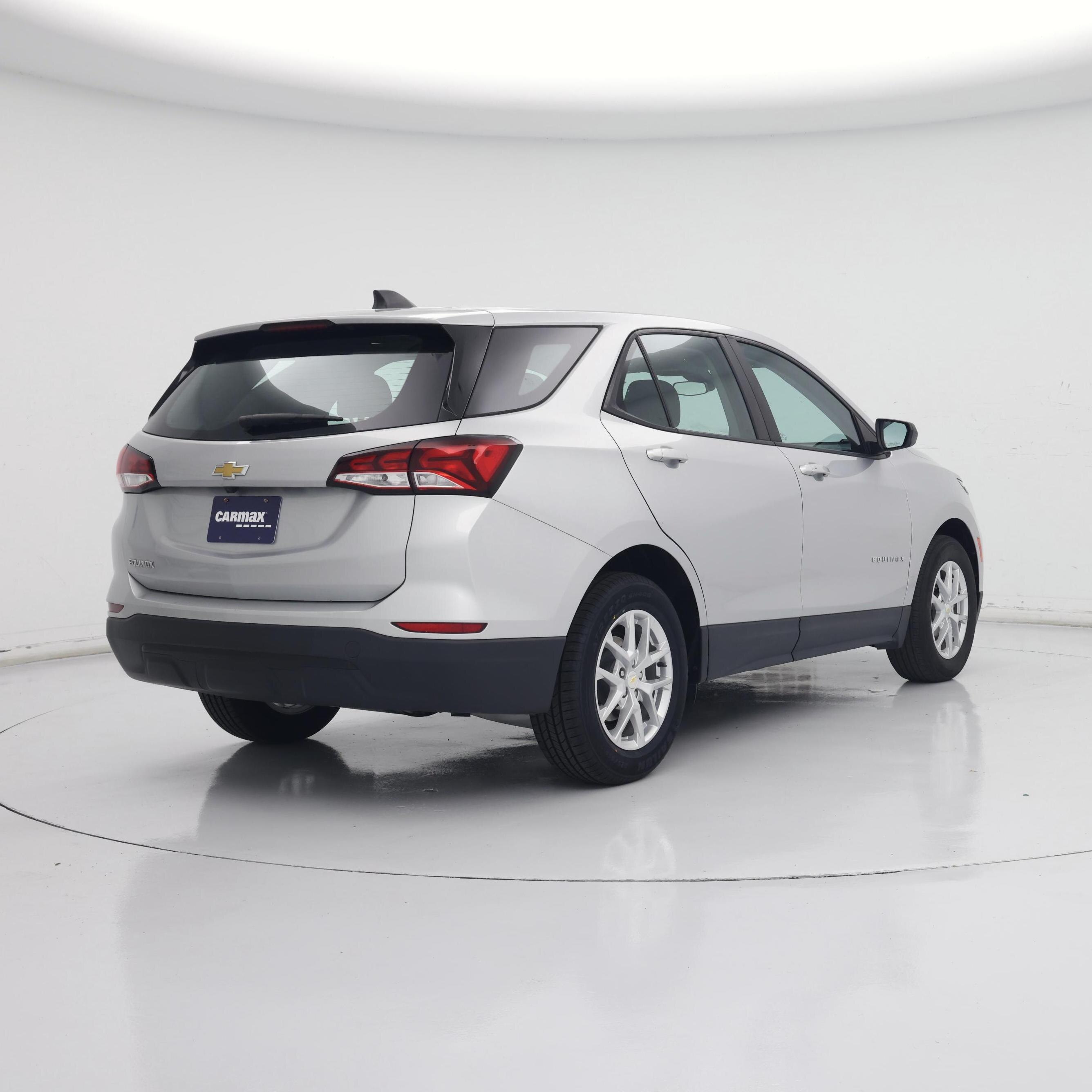 Thumbnail: 2022 Chevrolet Equinox - 8