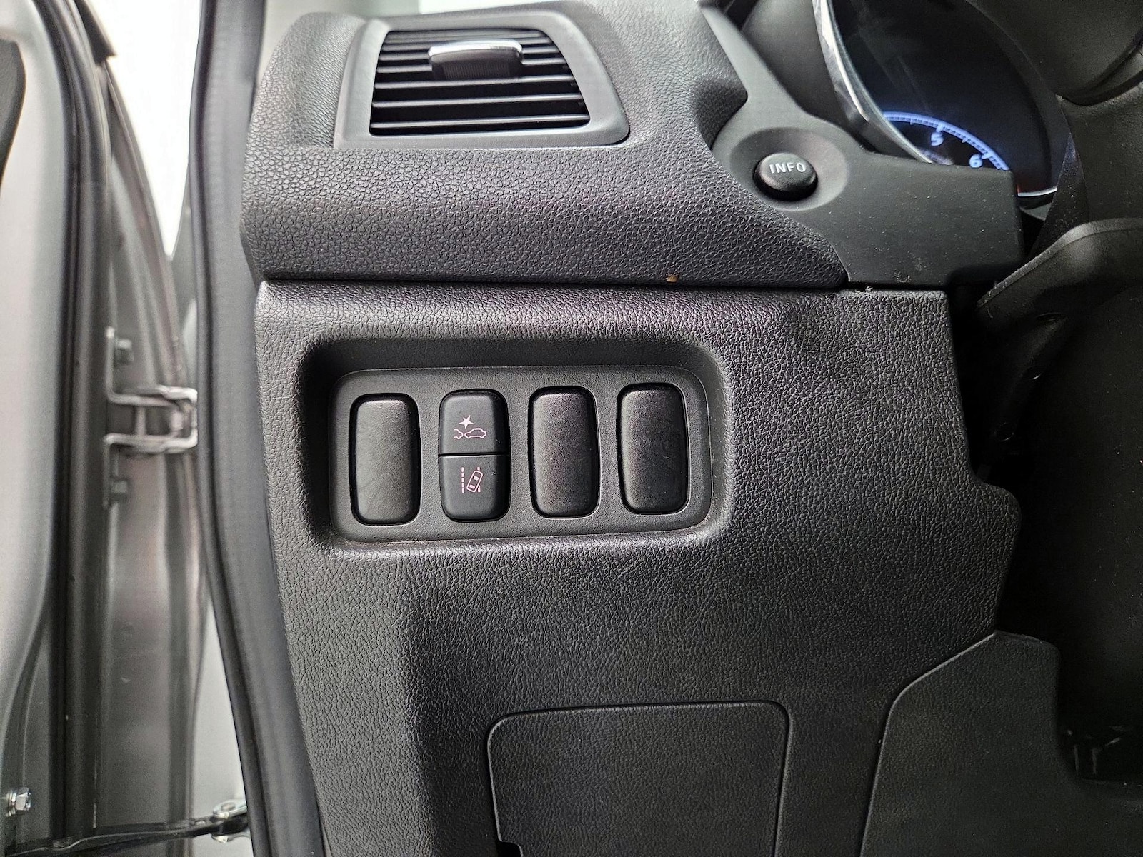 2024 Mitsubishi Outlander Sport ES - Photo 14
