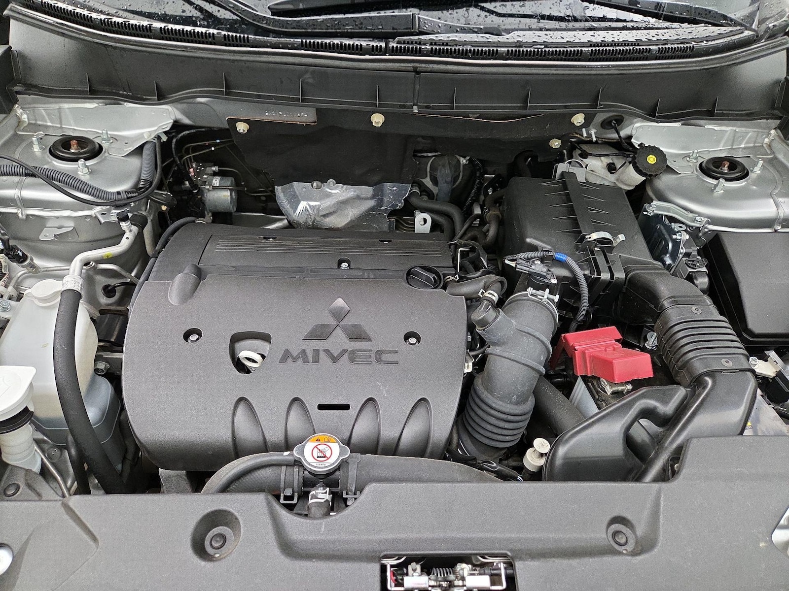 2024 Mitsubishi Outlander Sport ES - Photo 22