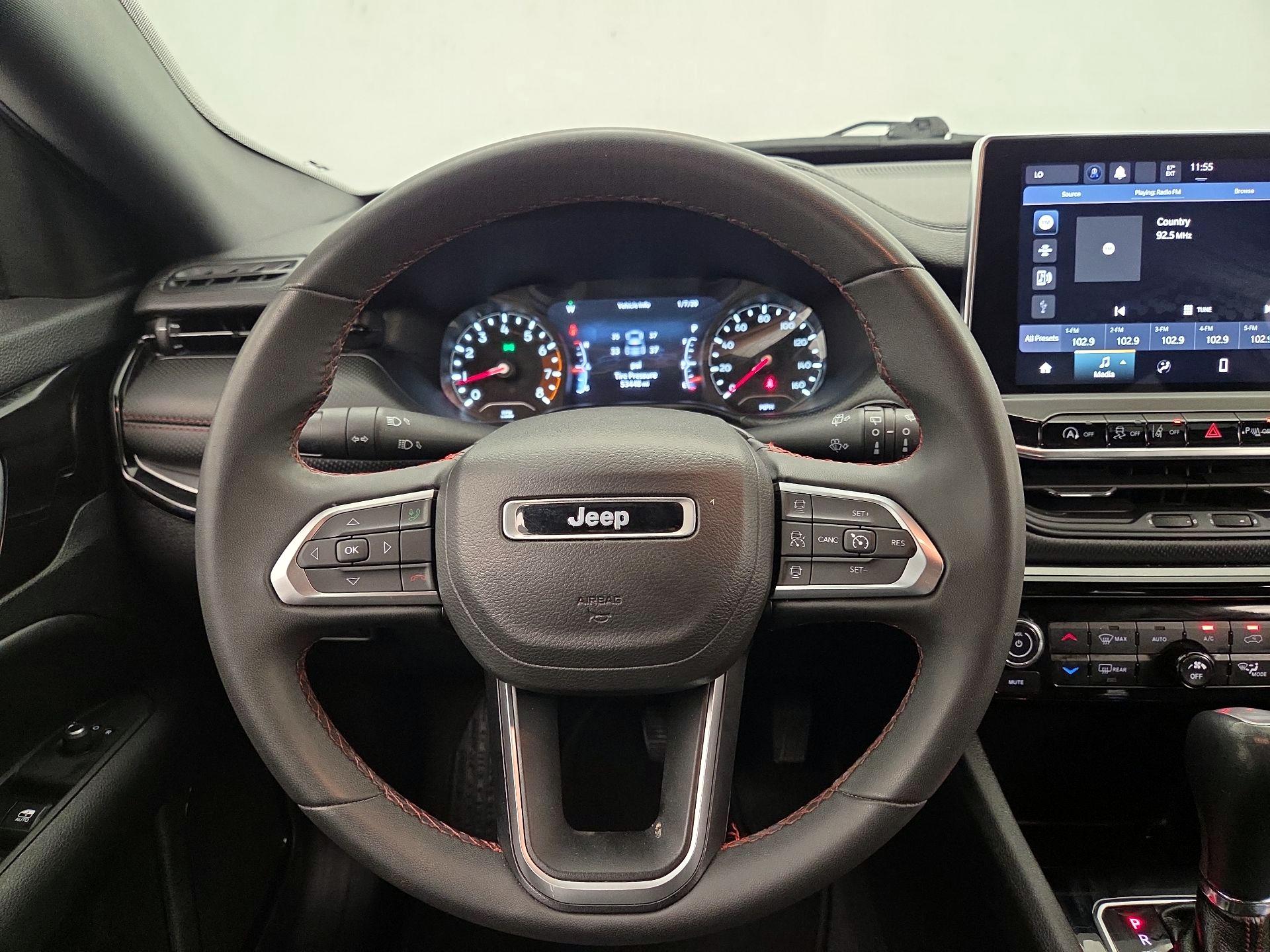 Thumbnail: 2023 Jeep Compass - 10