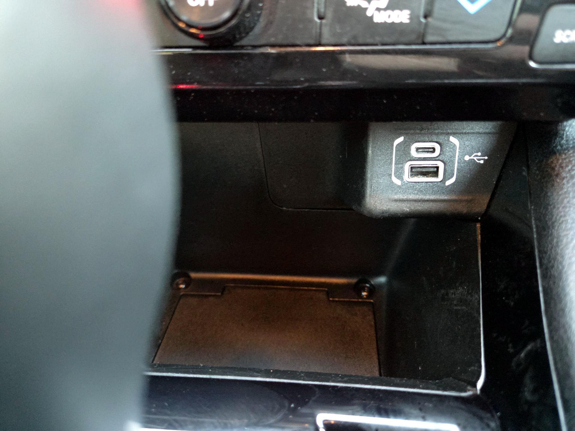 Thumbnail: 2023 Jeep Compass - 18