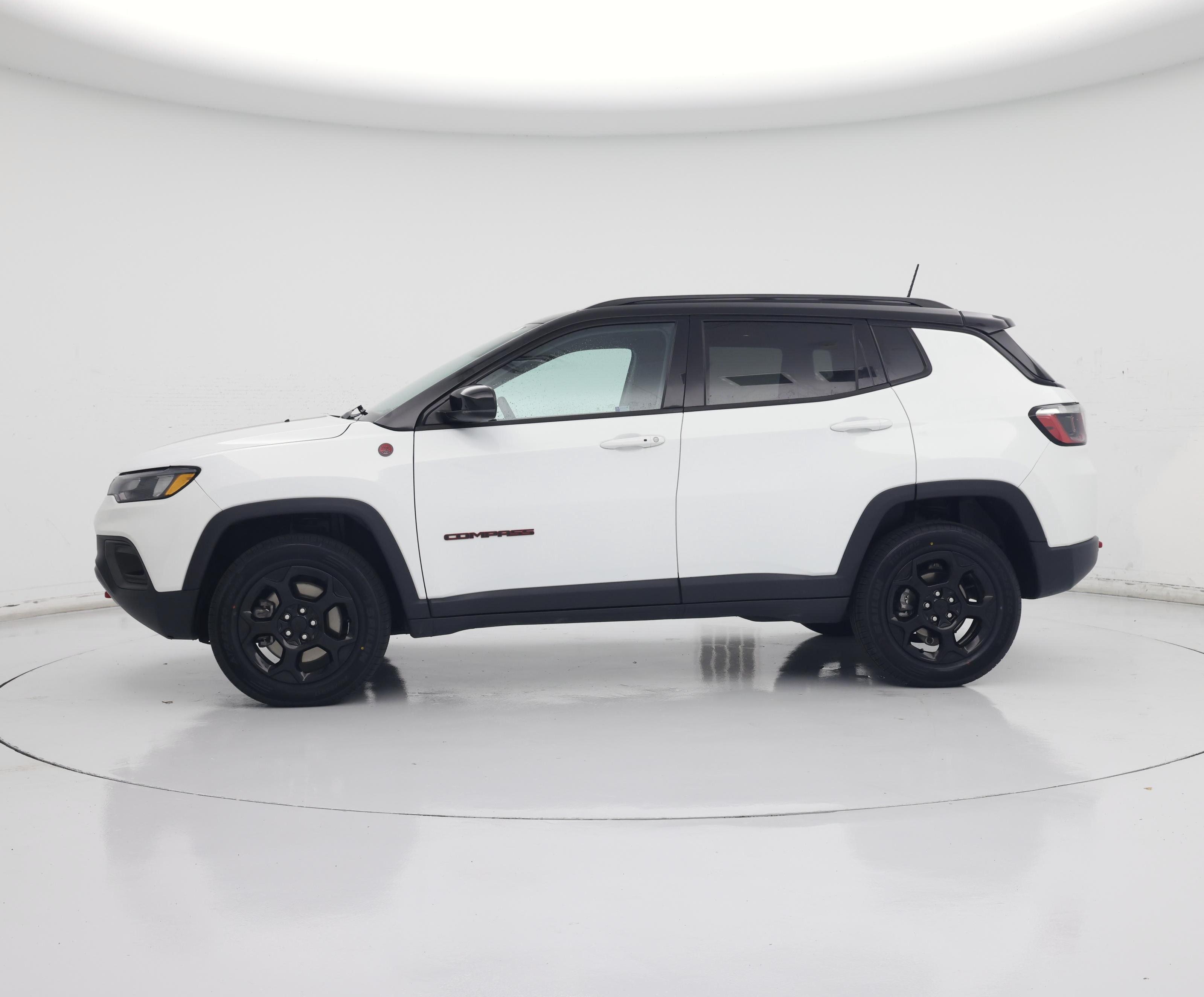 Thumbnail: 2023 Jeep Compass - 3