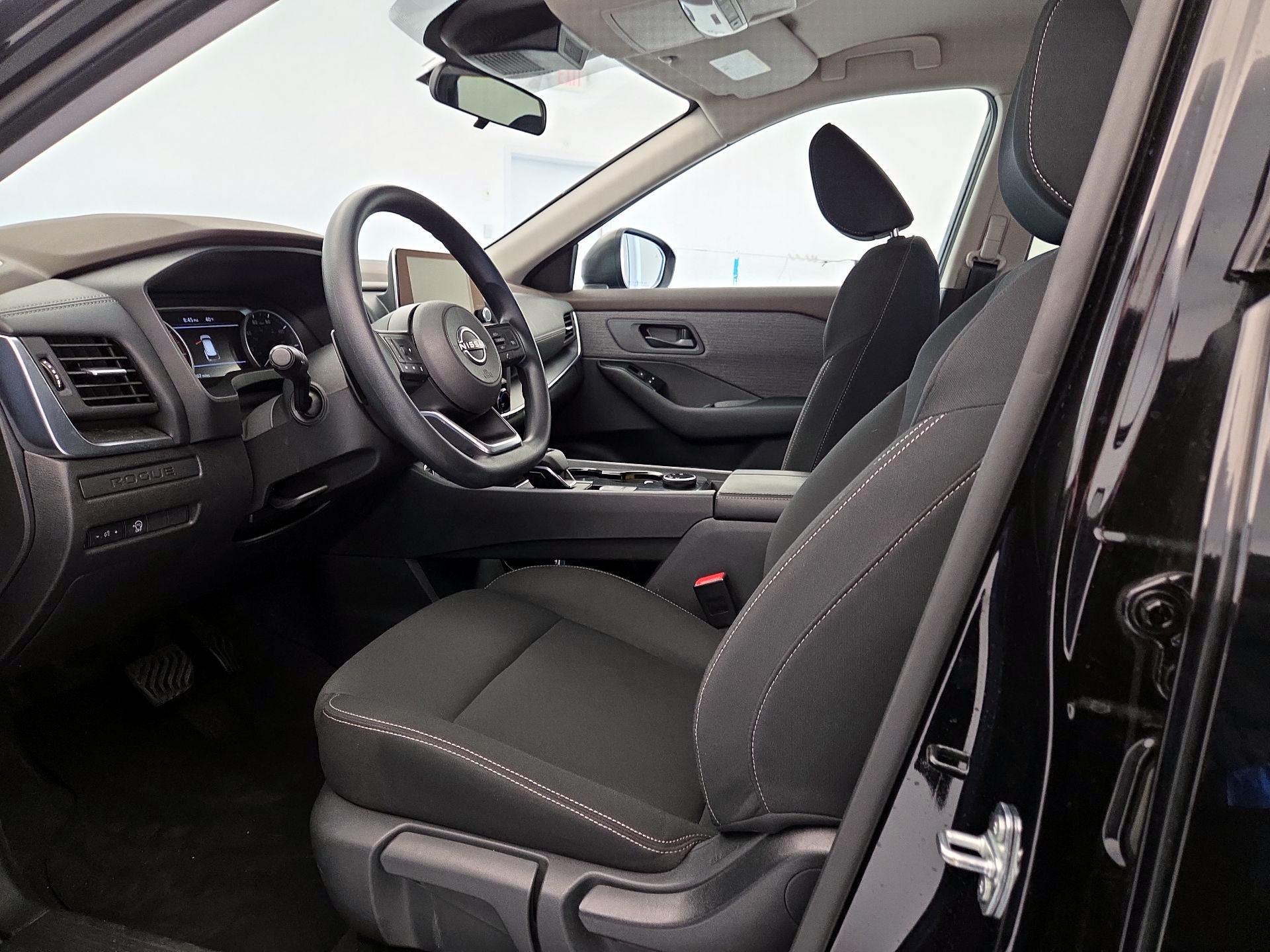 Thumbnail: 2023 Nissan Rogue - 11