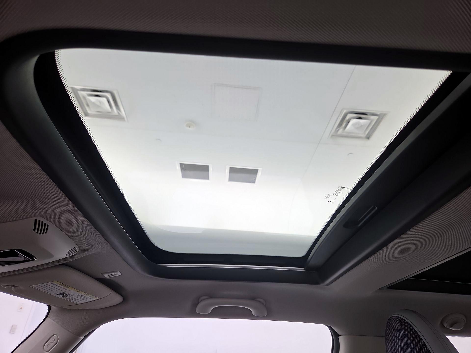 Thumbnail: 2025 MINI Cooper Hardtop - 18