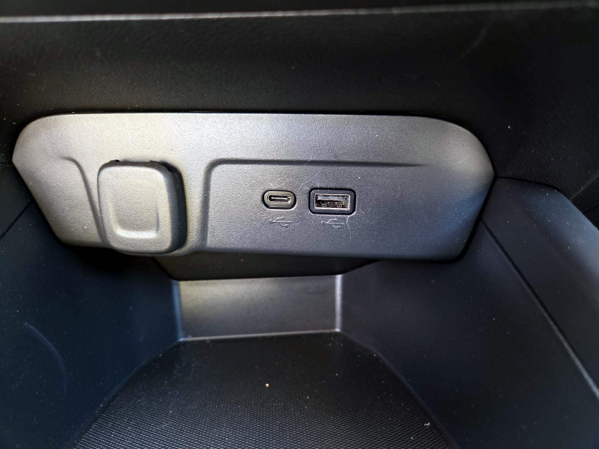 Thumbnail: 2024 Chevrolet Trax - 18