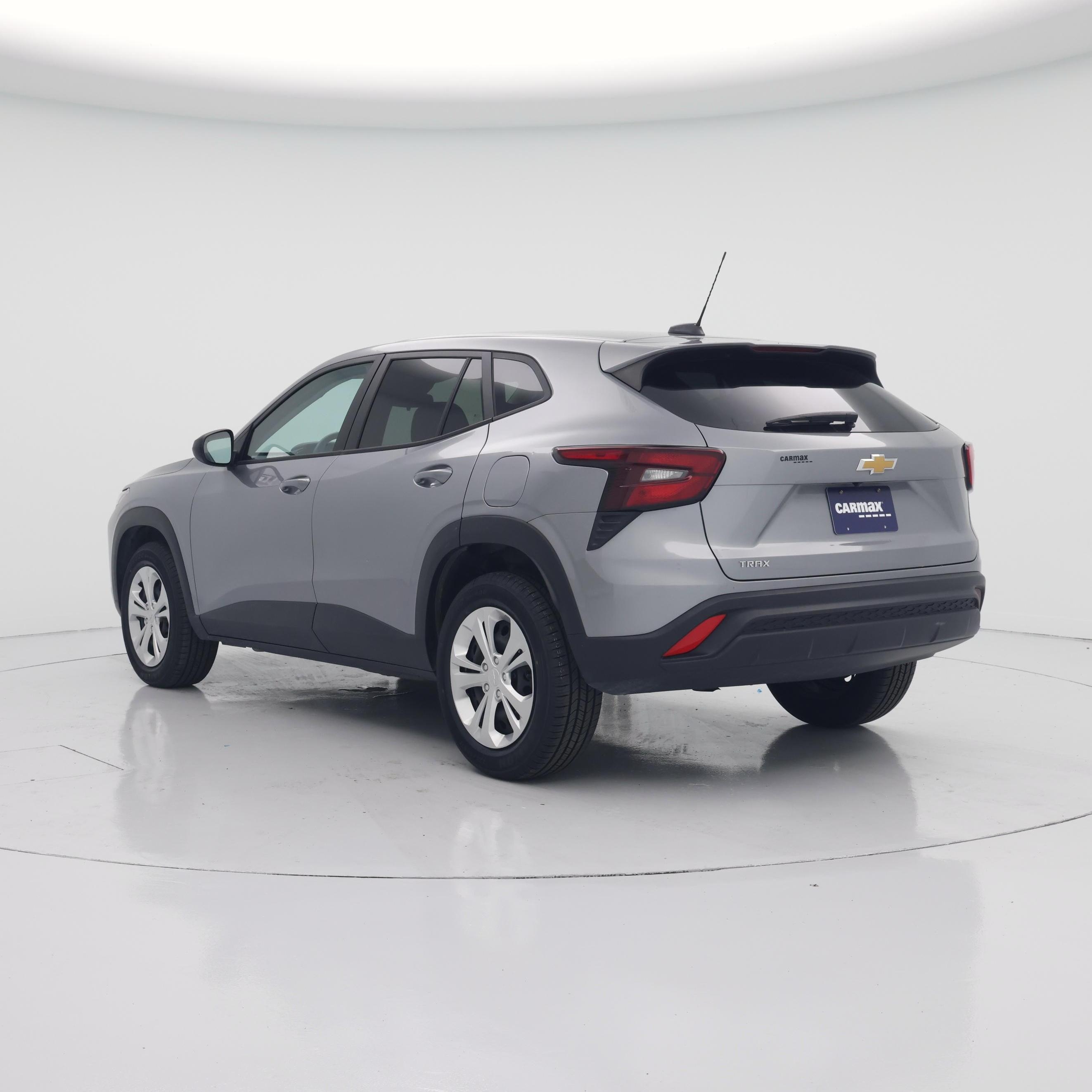 Thumbnail: 2024 Chevrolet Trax - 2