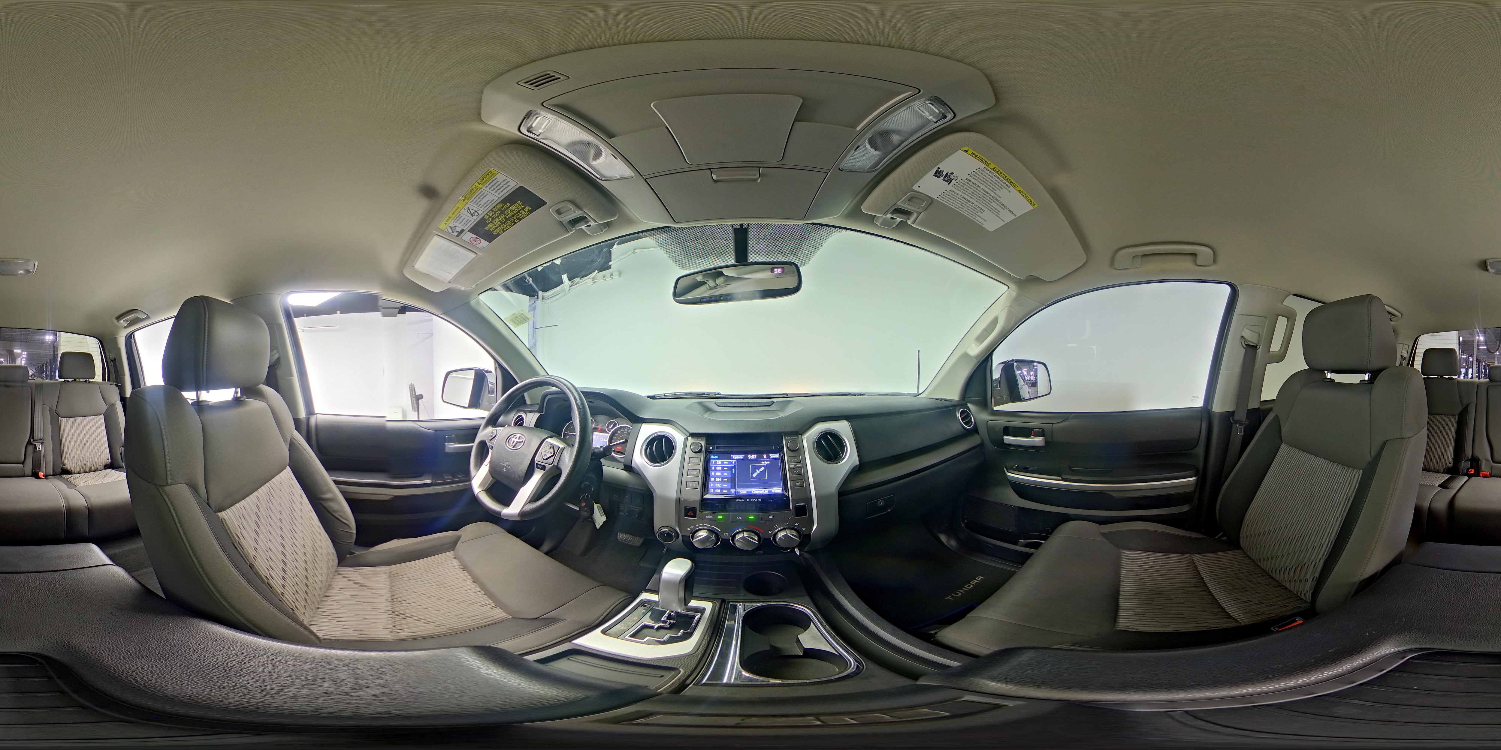 2016 Toyota Tundra SR5 - Photo 24