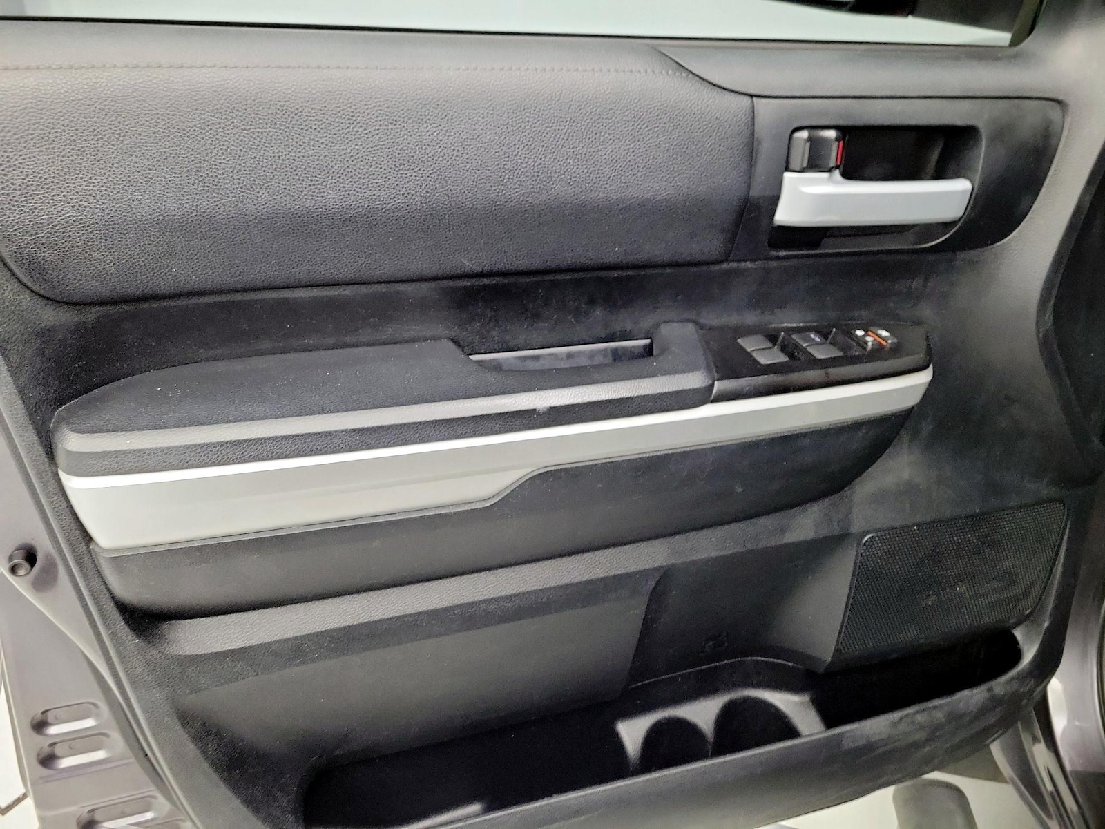 2016 Toyota Tundra SR5 - Photo 13
