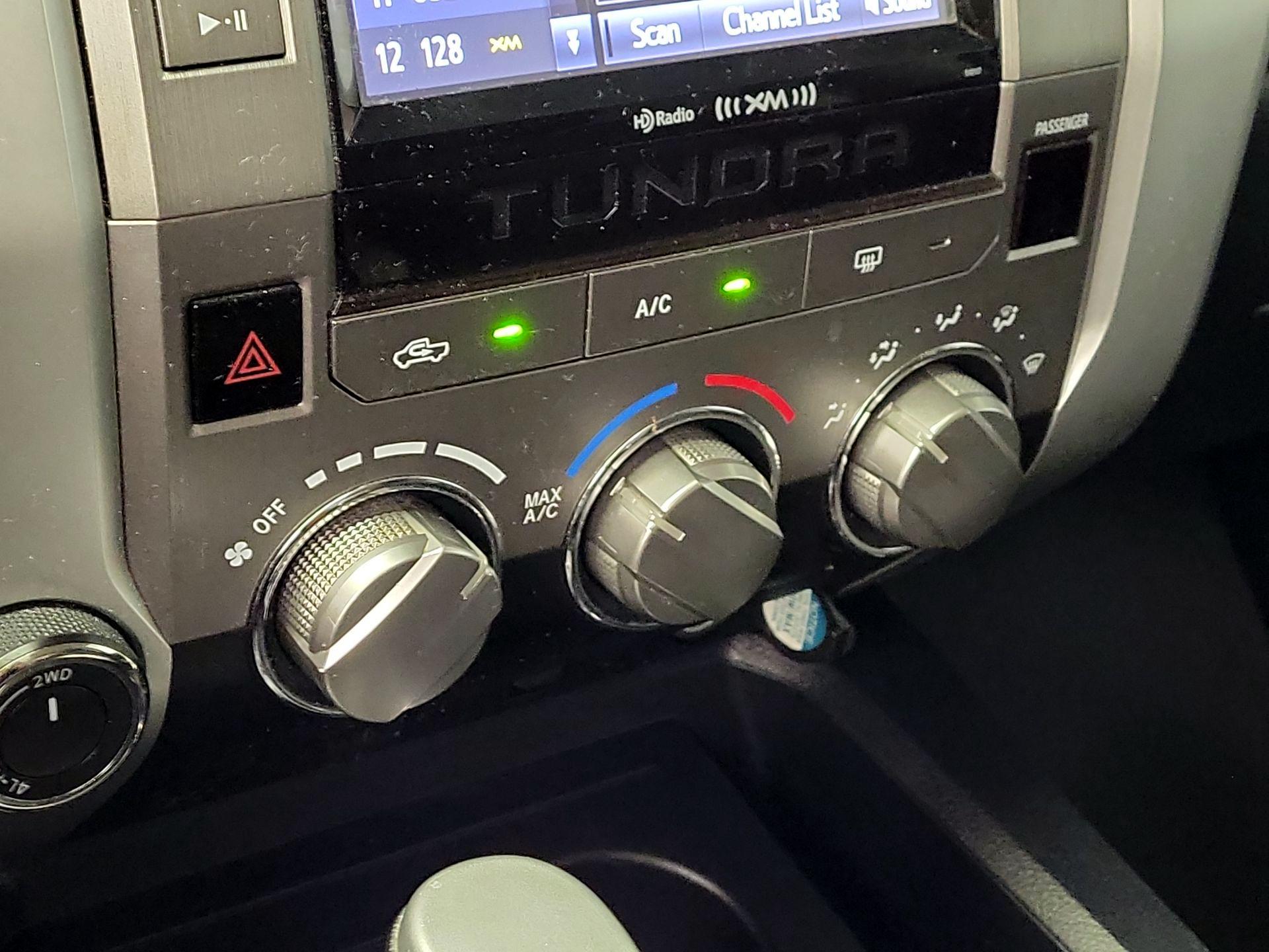 Thumbnail: 2016 Toyota Tundra - 16