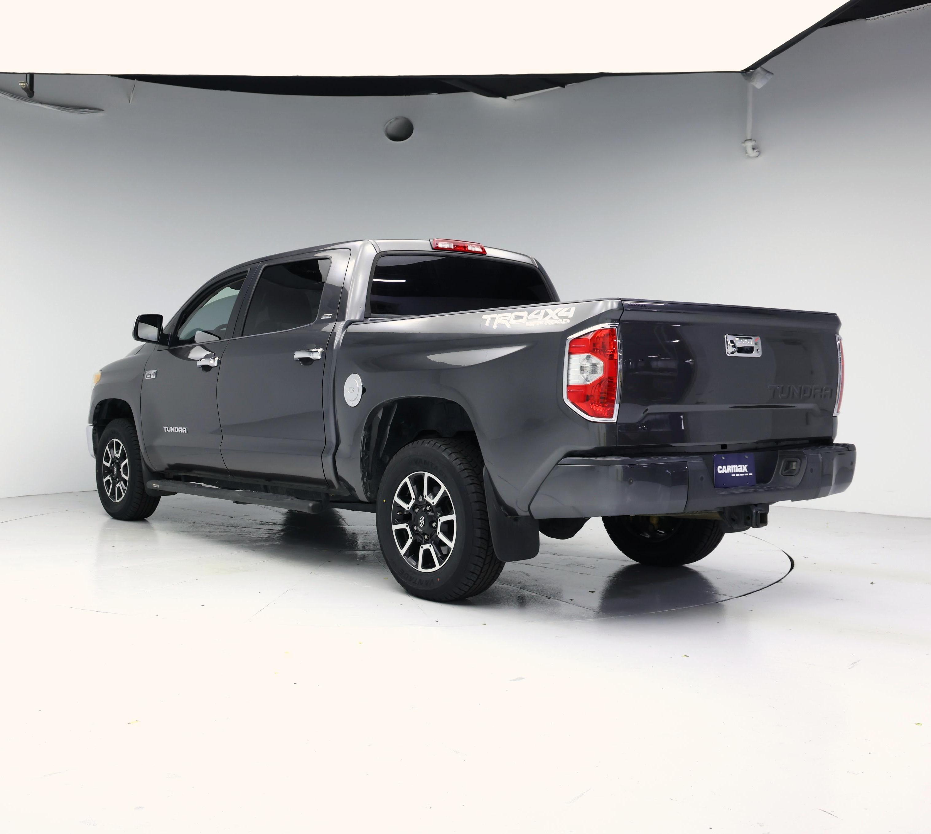 Thumbnail: 2016 Toyota Tundra - 2