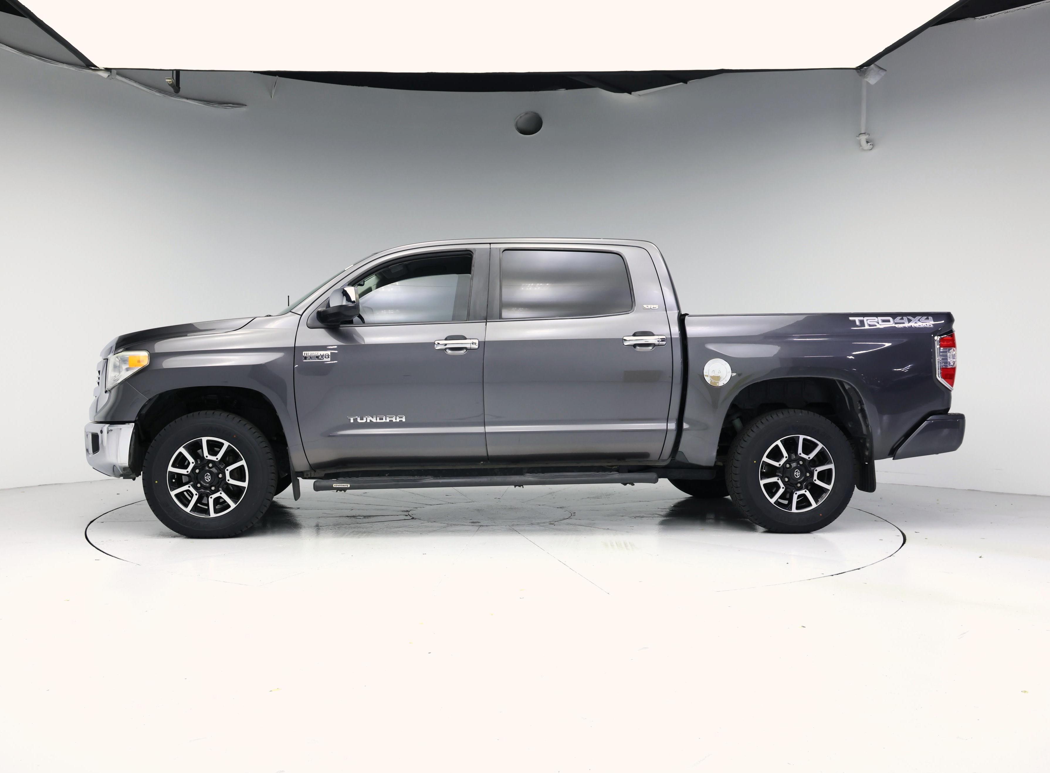 Thumbnail: 2016 Toyota Tundra - 3