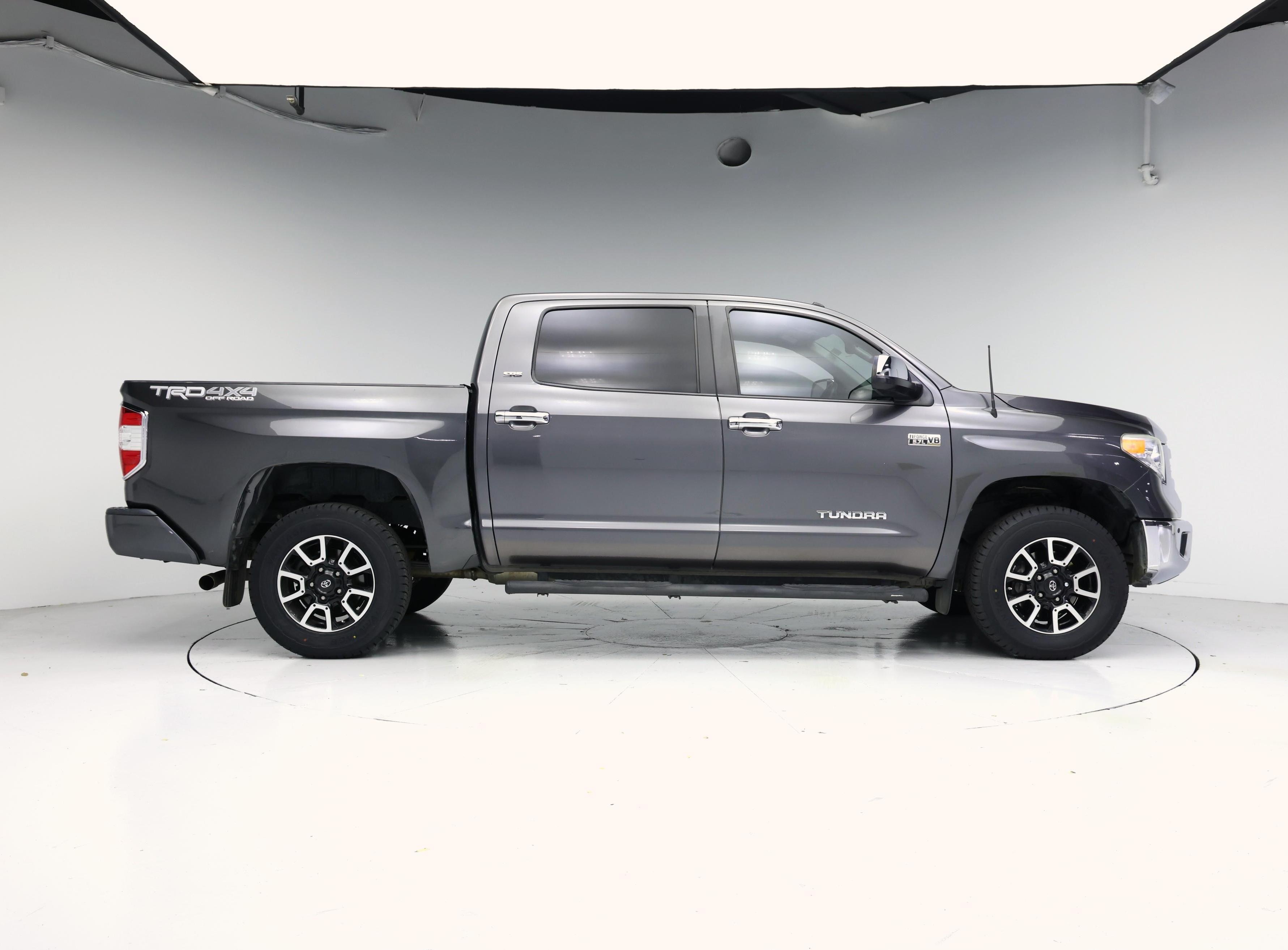 Thumbnail: 2016 Toyota Tundra - 7