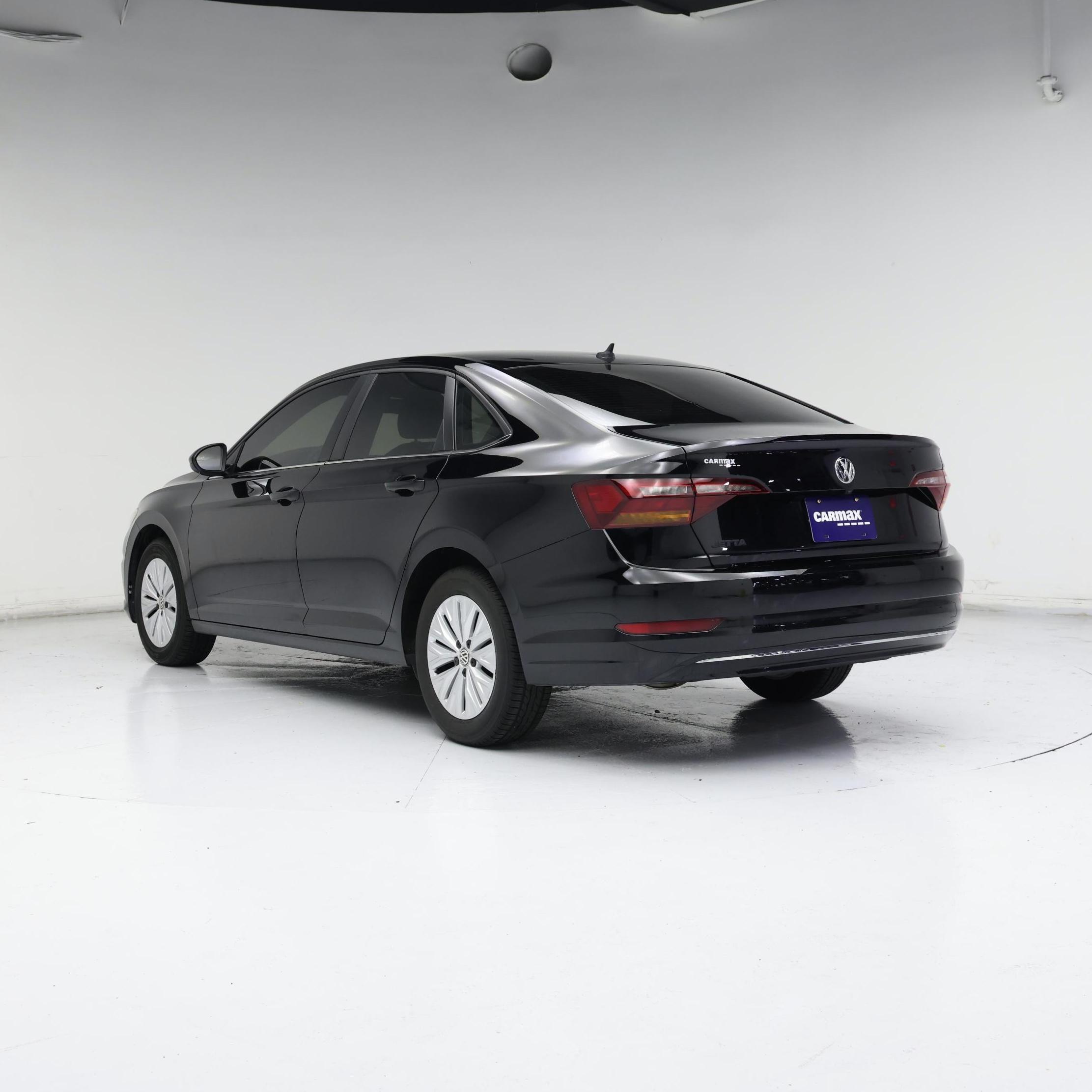 Thumbnail: 2019 Volkswagen Jetta - 2