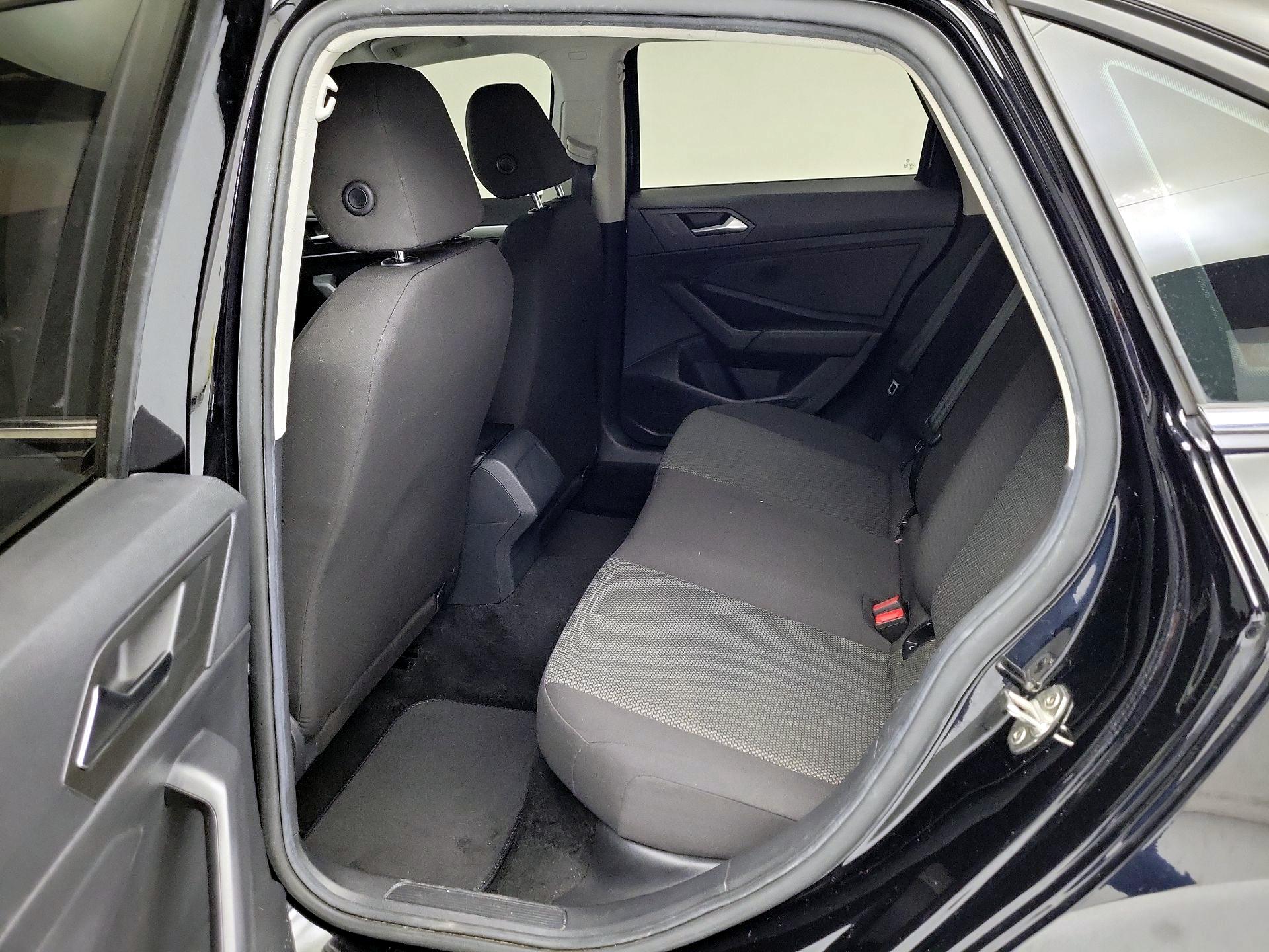 Thumbnail: 2019 Volkswagen Jetta - 19